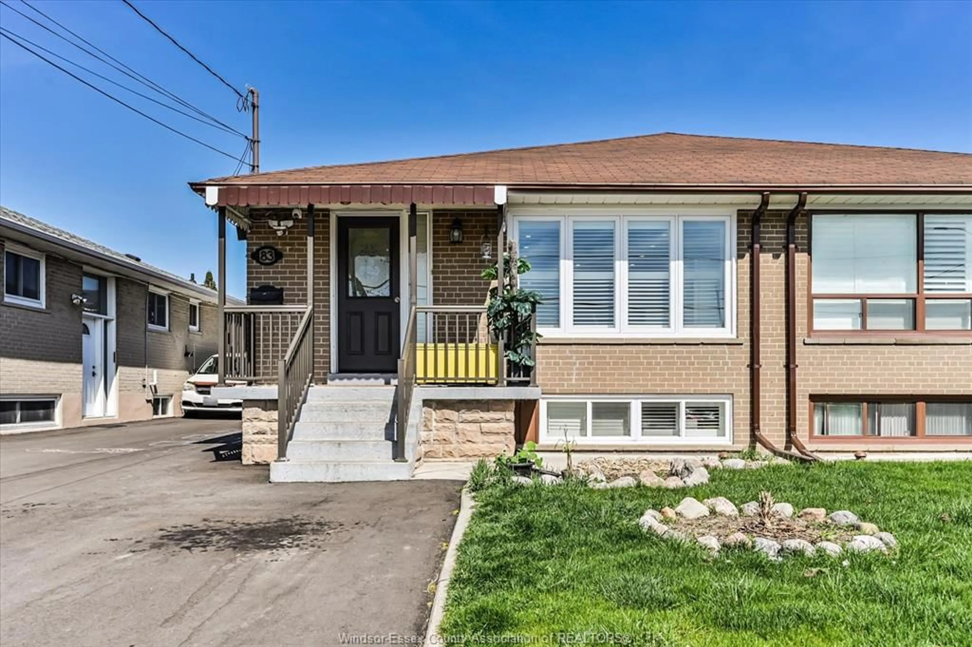 Unknown for 83 NORTHOVER St, Toronto Ontario M3L 1W6