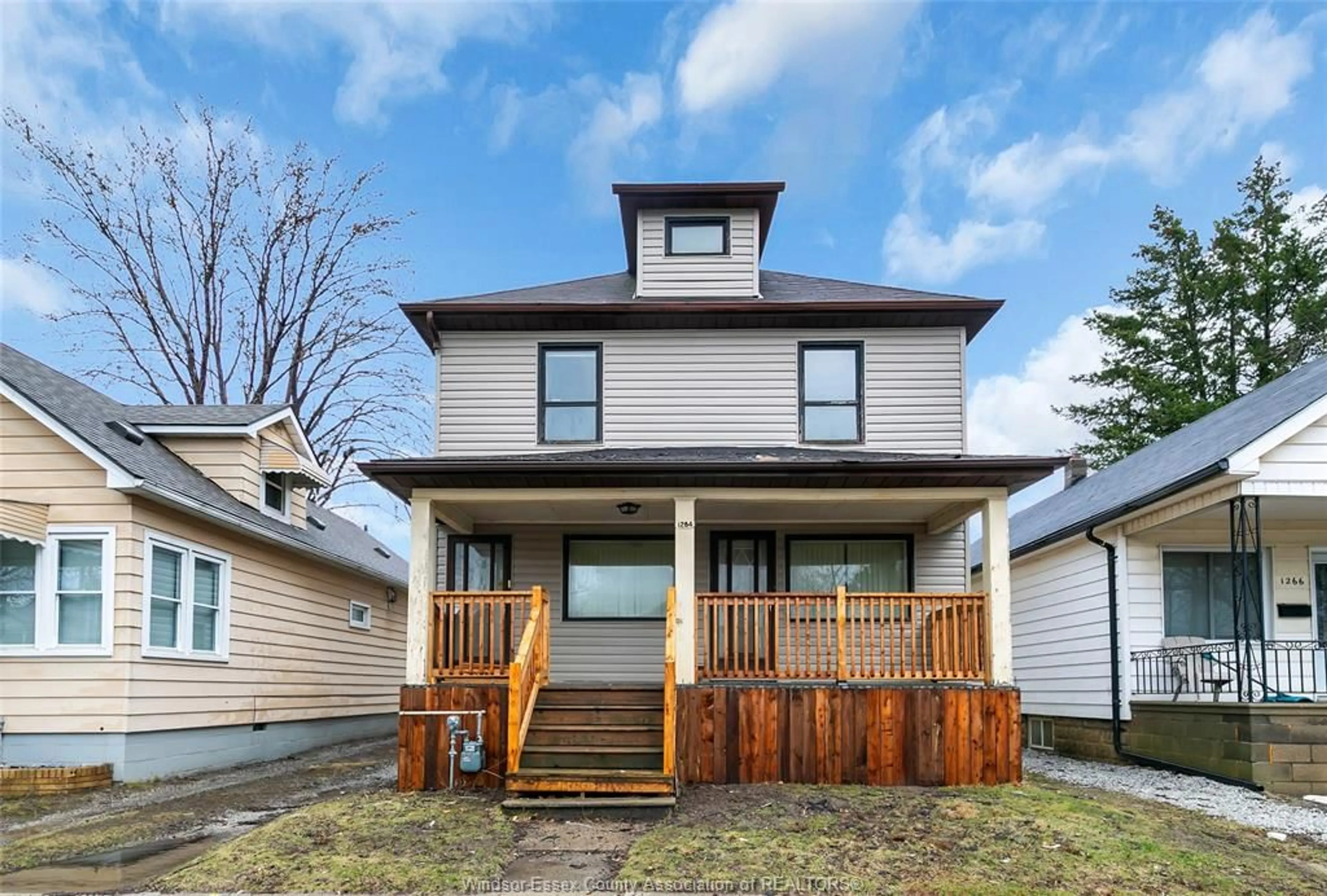 Home with vinyl exterior material, street for 1262-1264 ALBERT Rd, Windsor Ontario N8Y 3P7