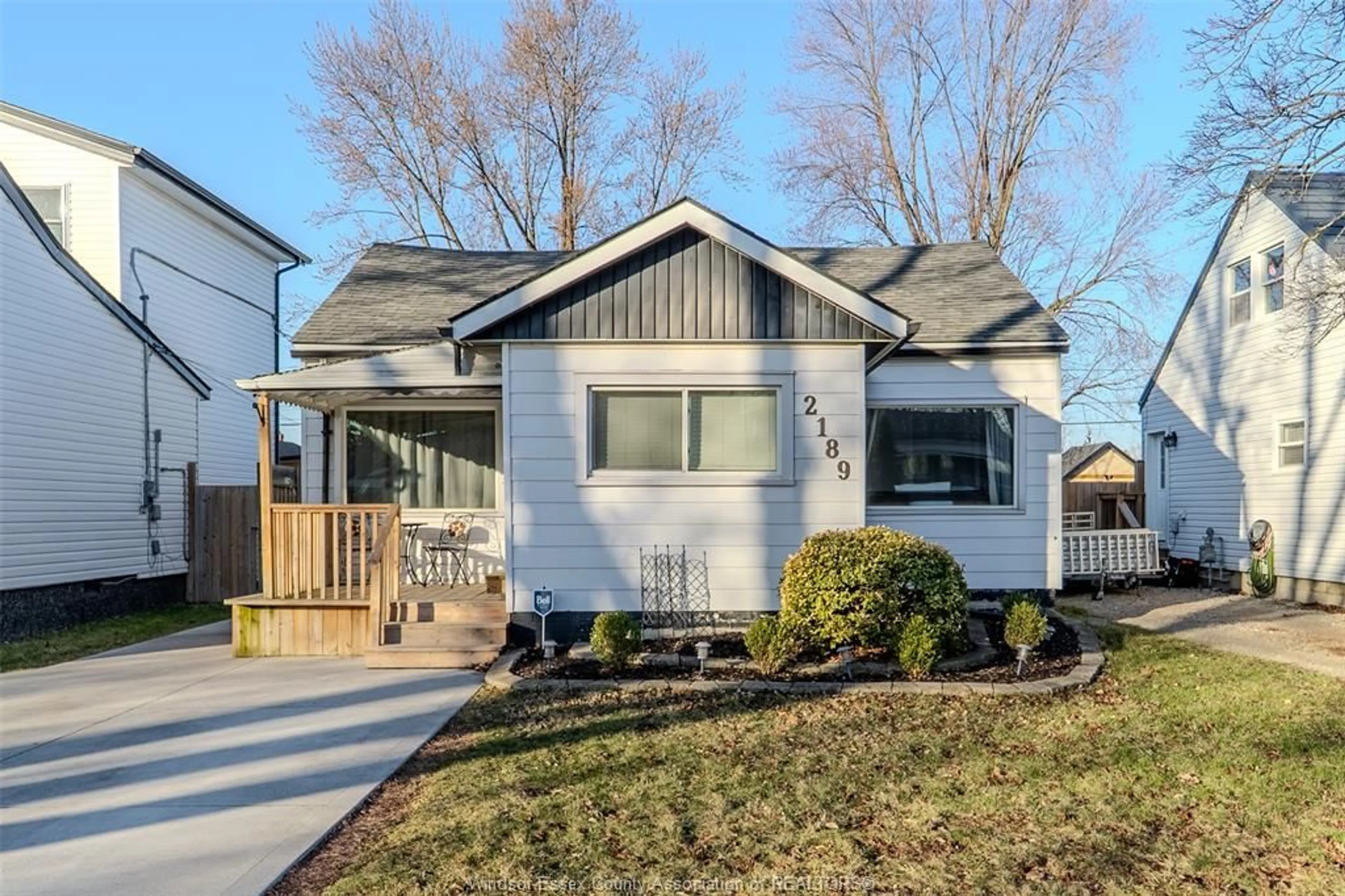 Home with vinyl exterior material, street for 2189 Parent Ave, Windsor Ontario N8W 2E2