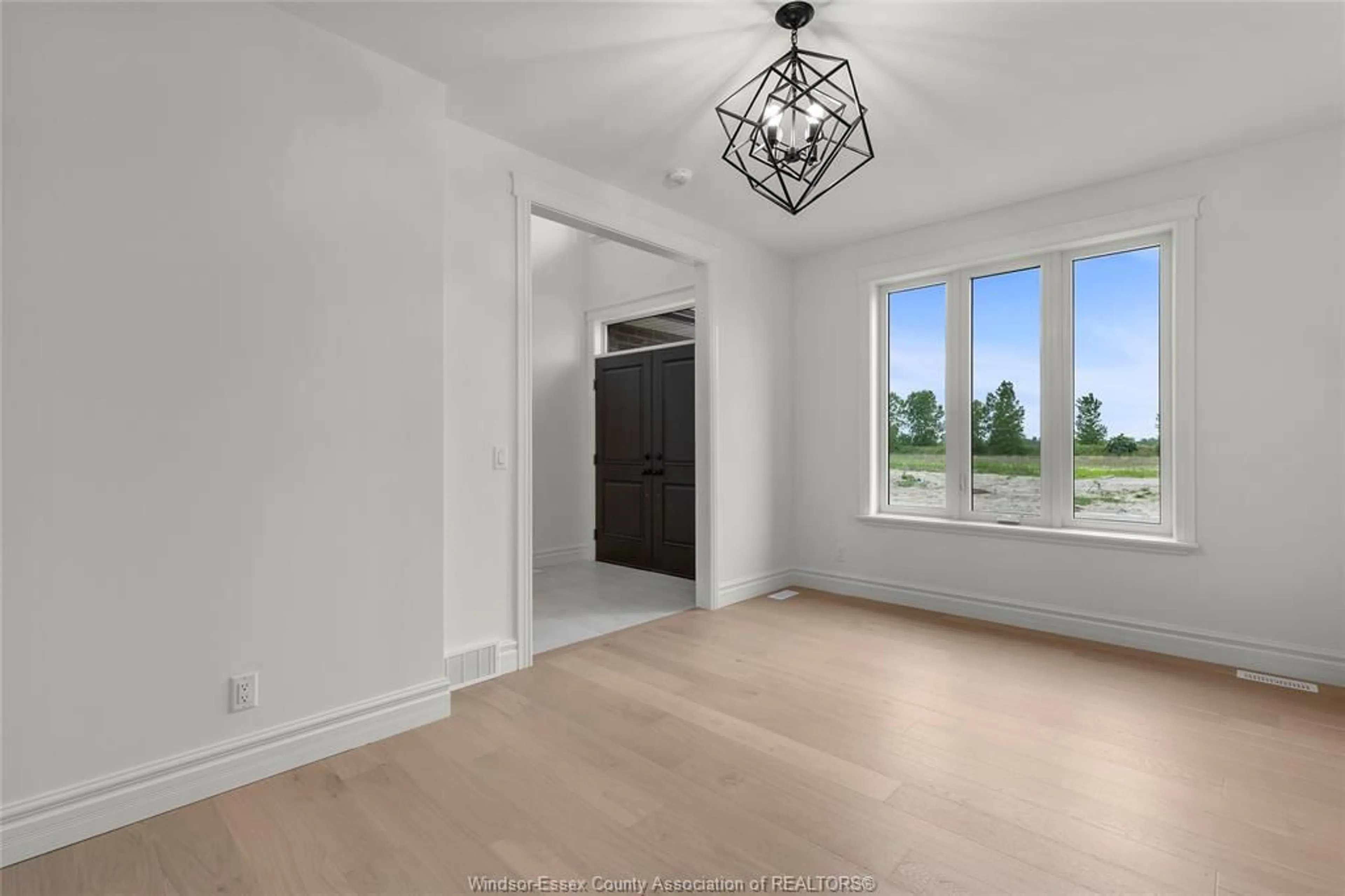 Unknown for 468 MARLA Cres, Lakeshore Ontario N0R 1A0