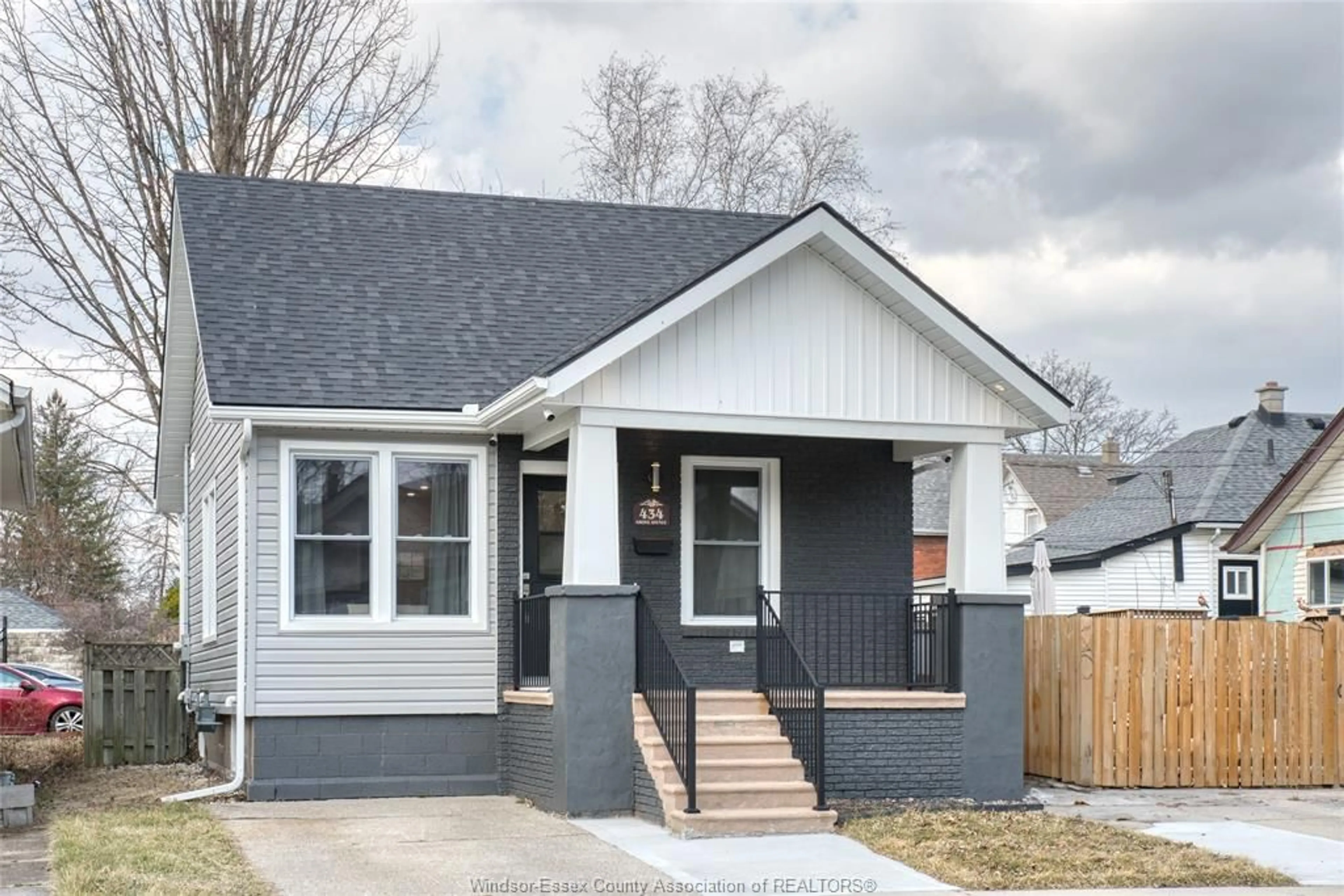 Home with vinyl exterior material, street for 434 GROVE St, Windsor Ontario N9A 6G2