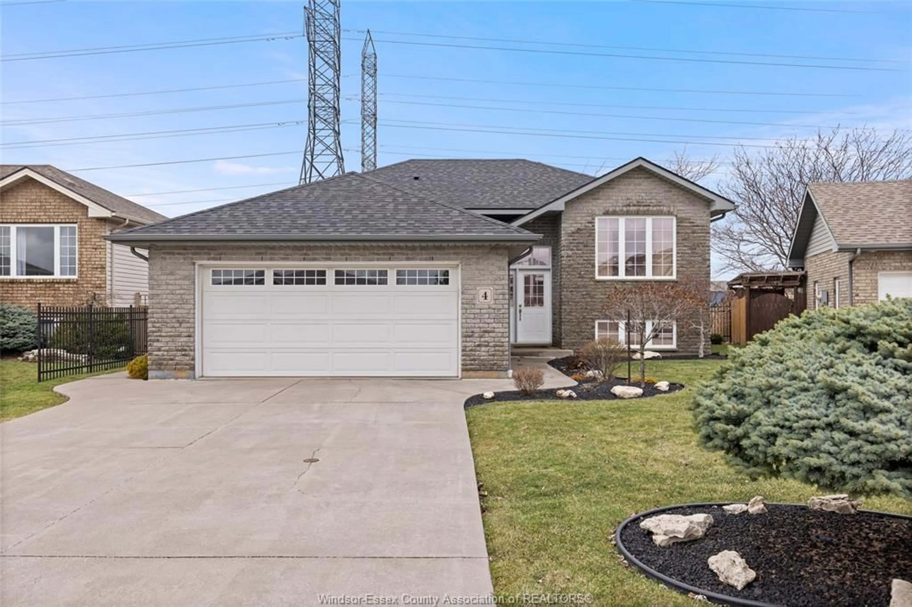 Home with brick exterior material, street for 4 HOMESTEADS Dr, Tilbury Ontario N0P 2L0