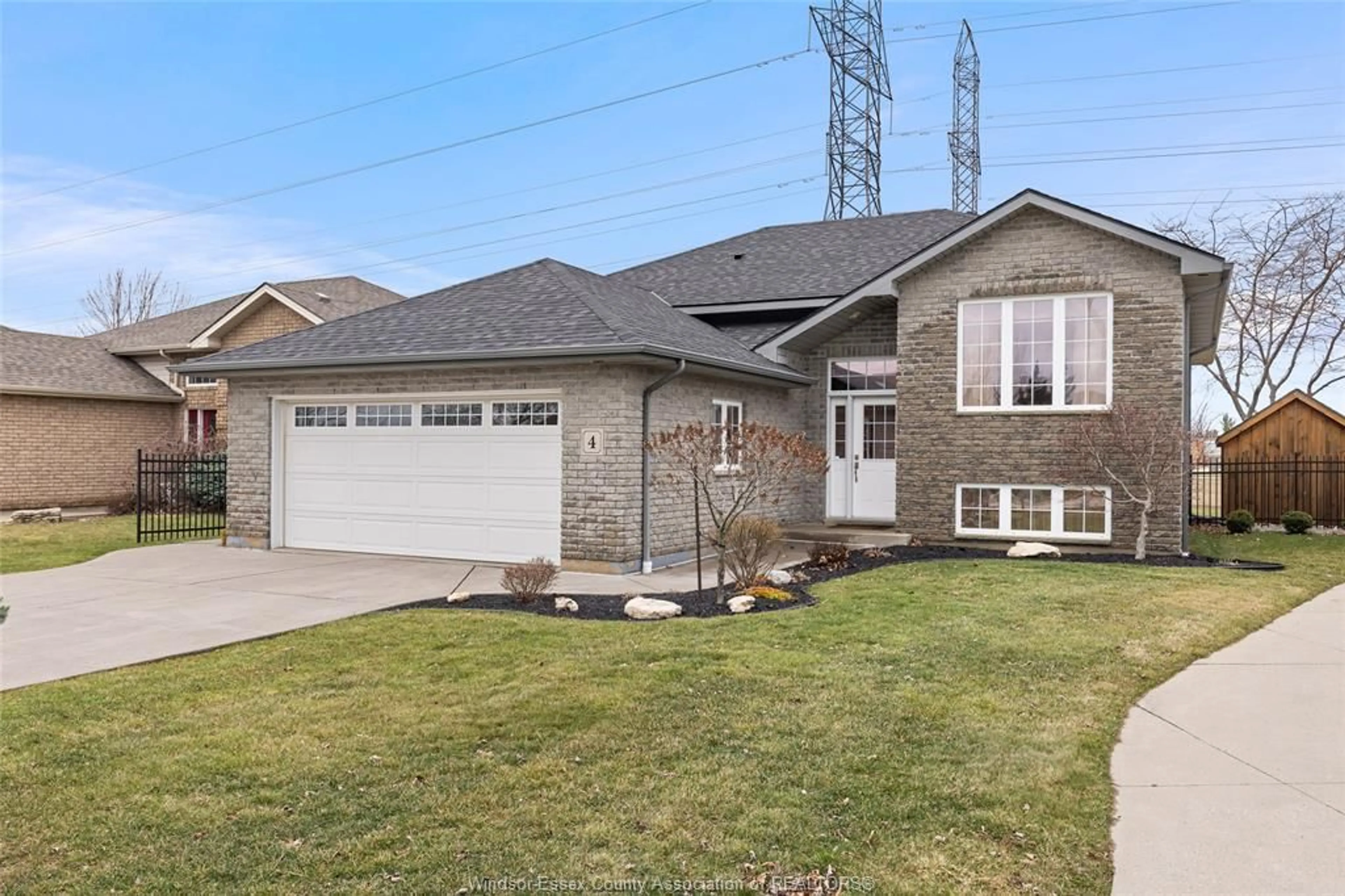 Home with brick exterior material, street for 4 HOMESTEADS Dr, Tilbury Ontario N0P 2L0