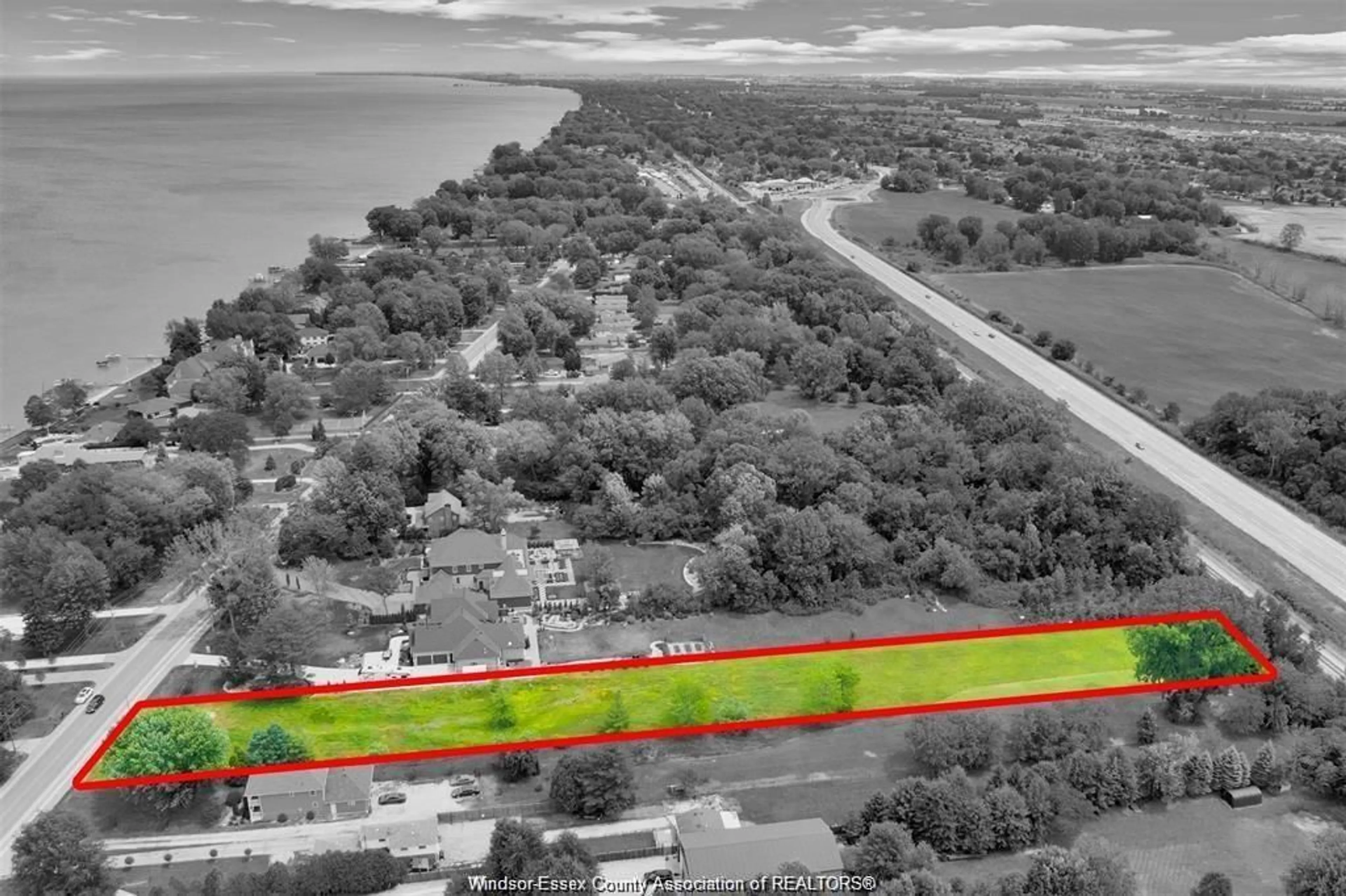 A pic from outside/outdoor area/front of a property/back of a property/a pic from drone, water/lake/river/ocean view for 791 OLD TECUMSEH Rd, Lakeshore Ontario N0R 1A0