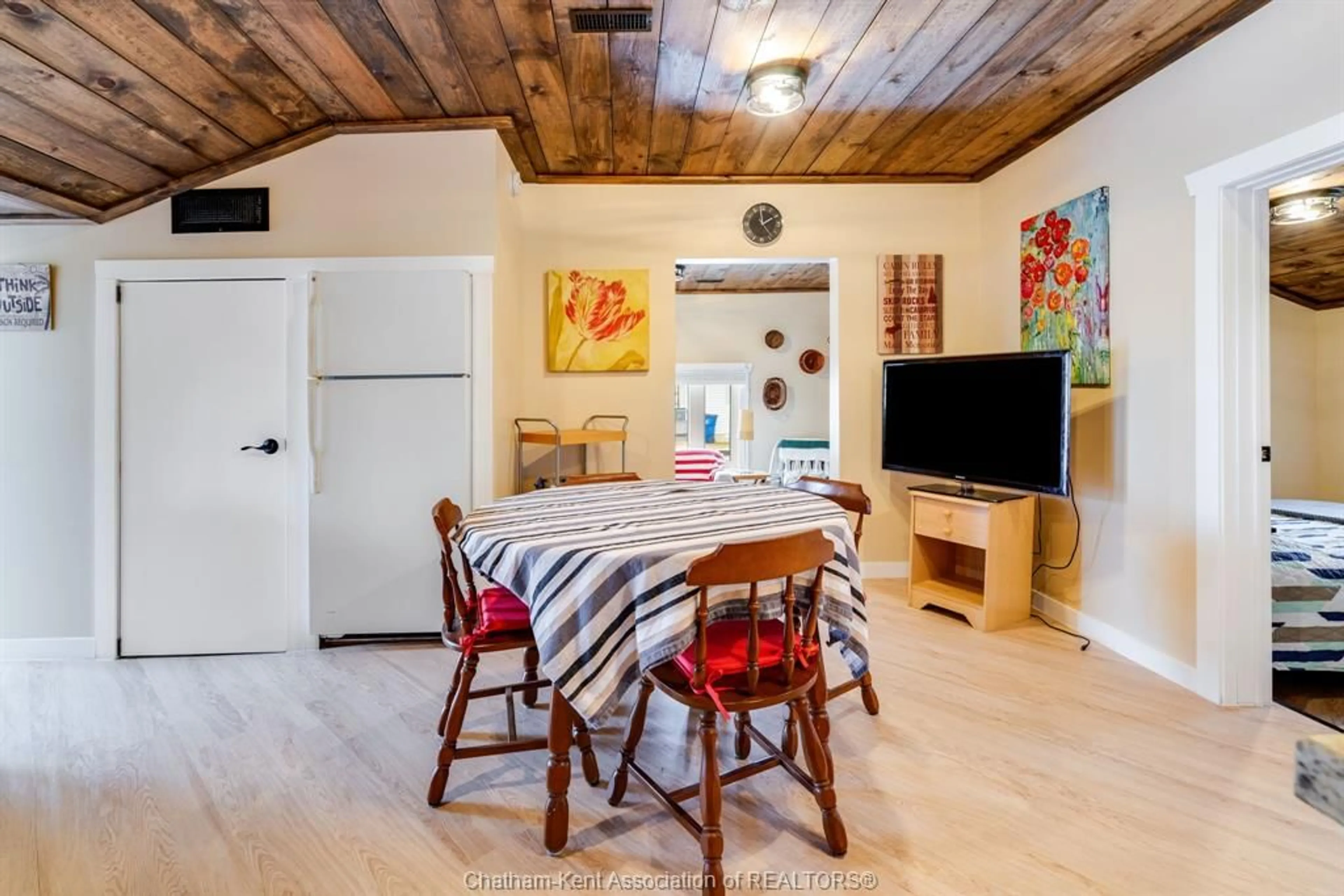 Unknown for 1040 Kerr Ave, Erieau Ontario N0P 1N0