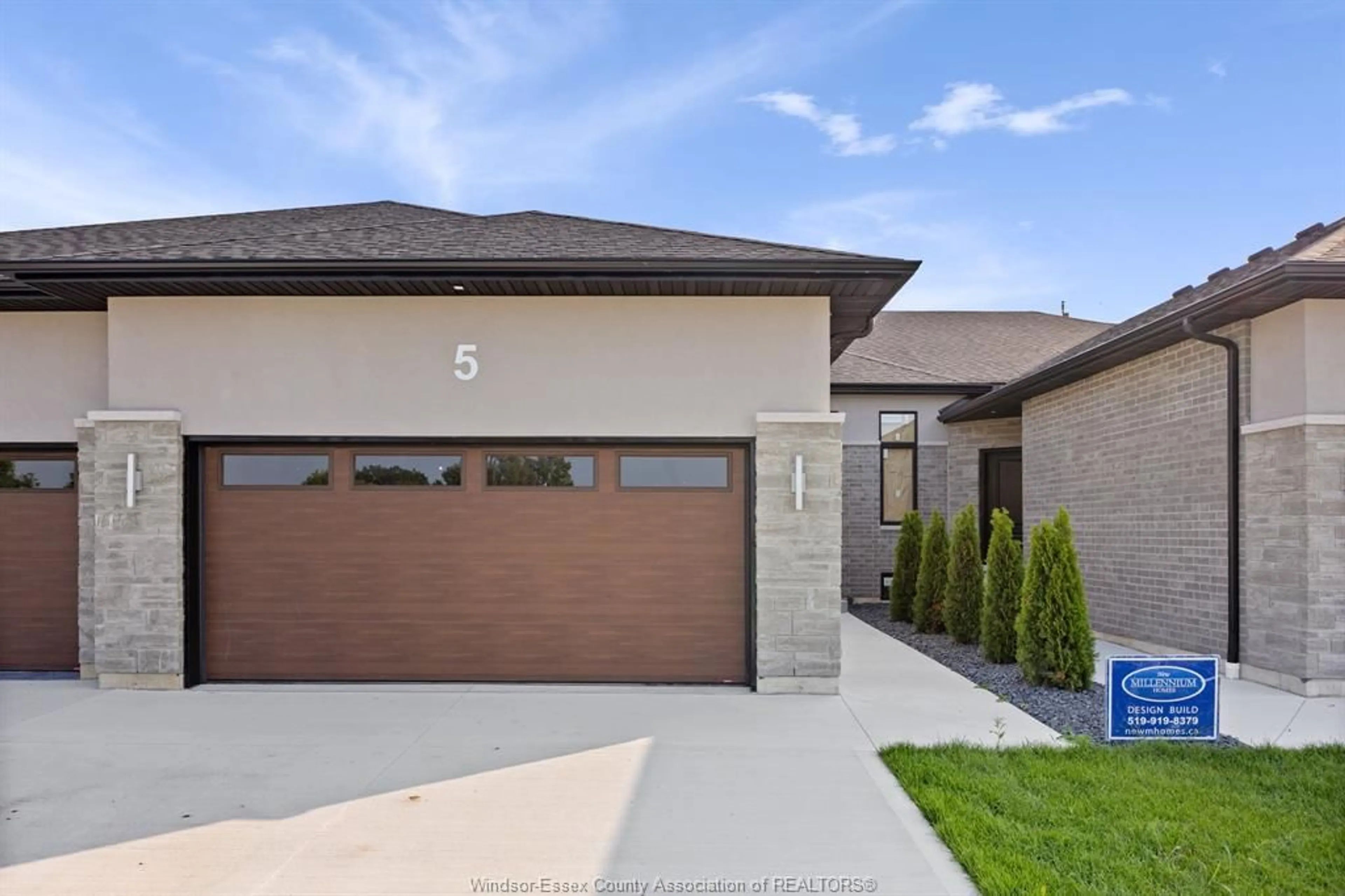 Home with brick exterior material, street for 5 EAGLE St, Leamington Ontario N8H 0E1