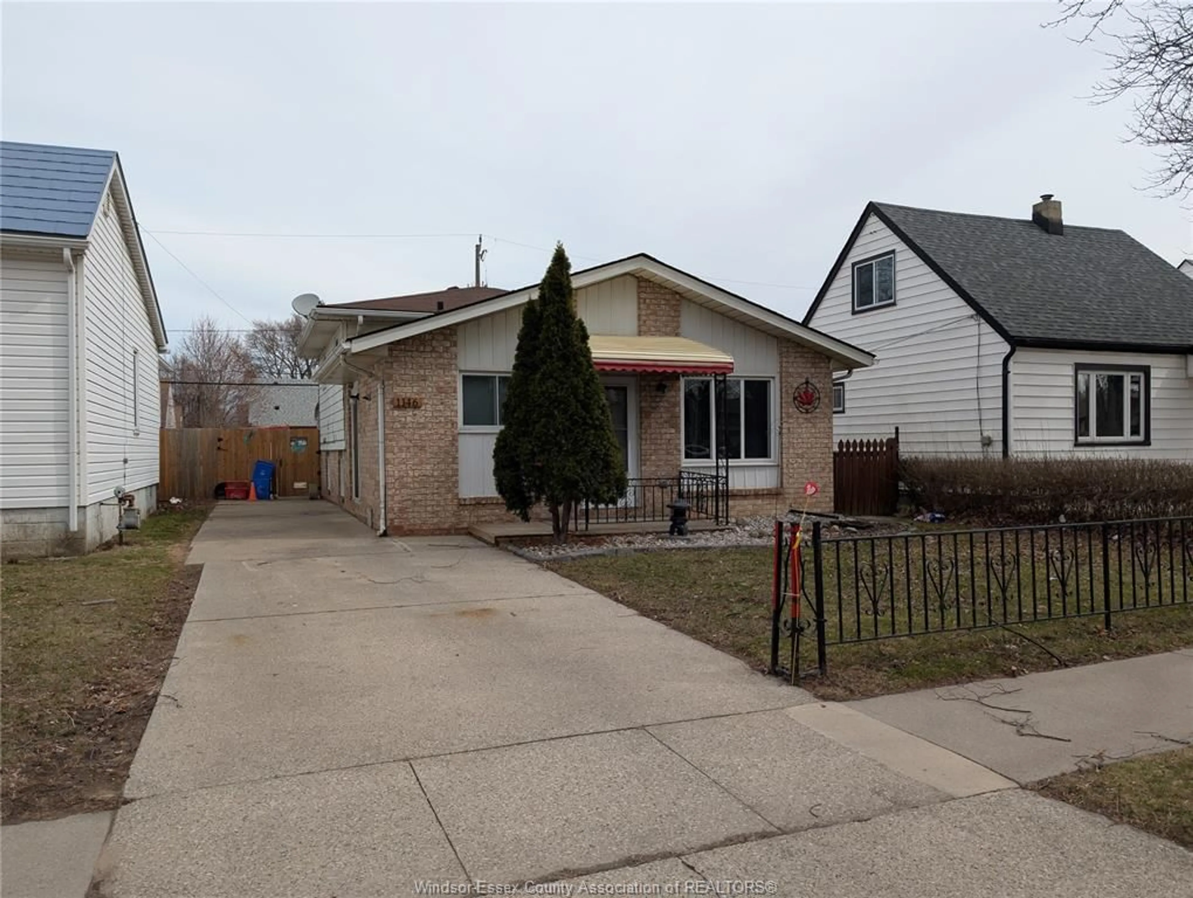 Unknown for 1146 CALIFORNIA, Windsor Ontario N9B 2Z9