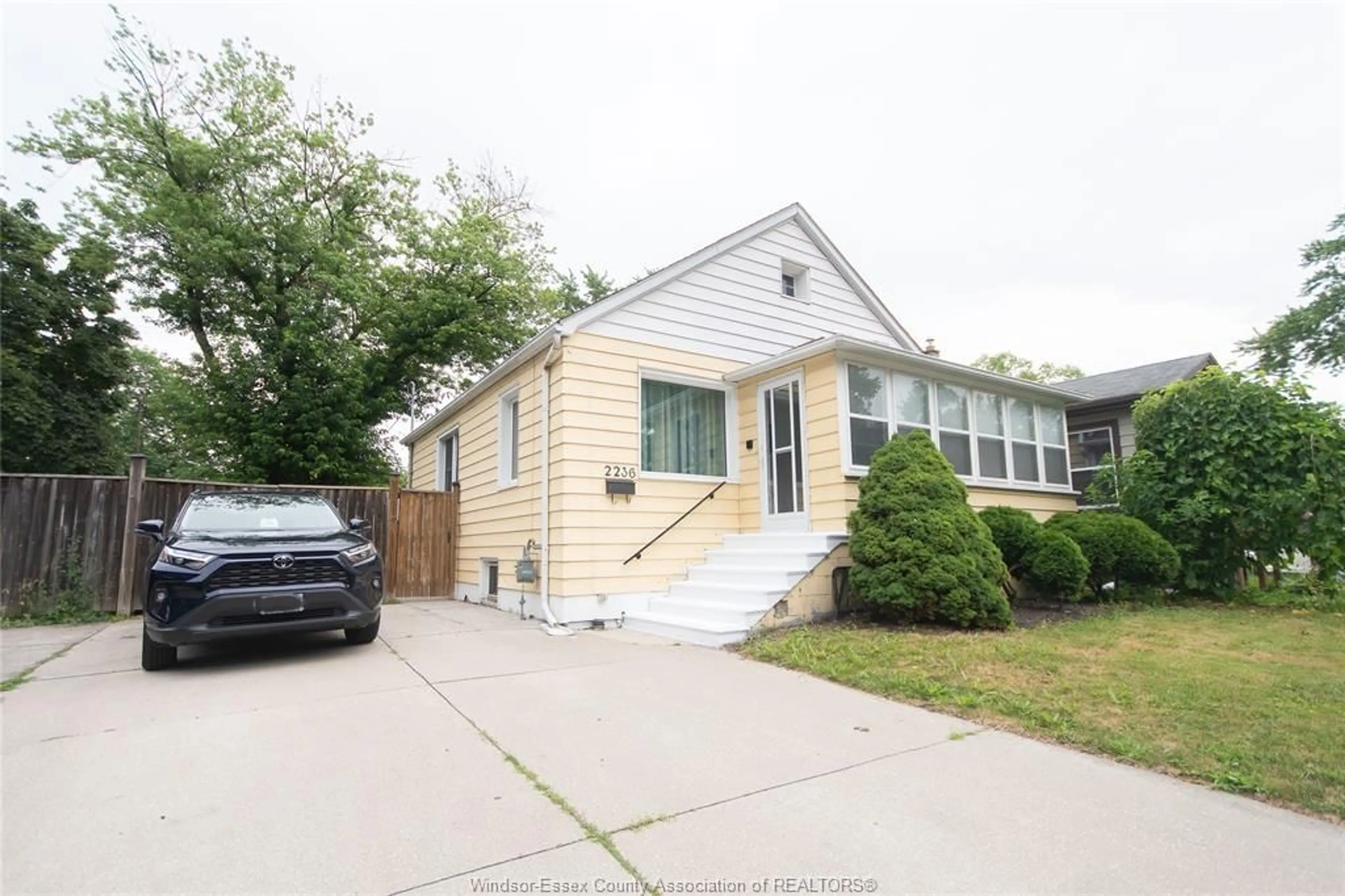 Home with vinyl exterior material, street for 2236 CHURCH St, Windsor Ontario N8X 1V9
