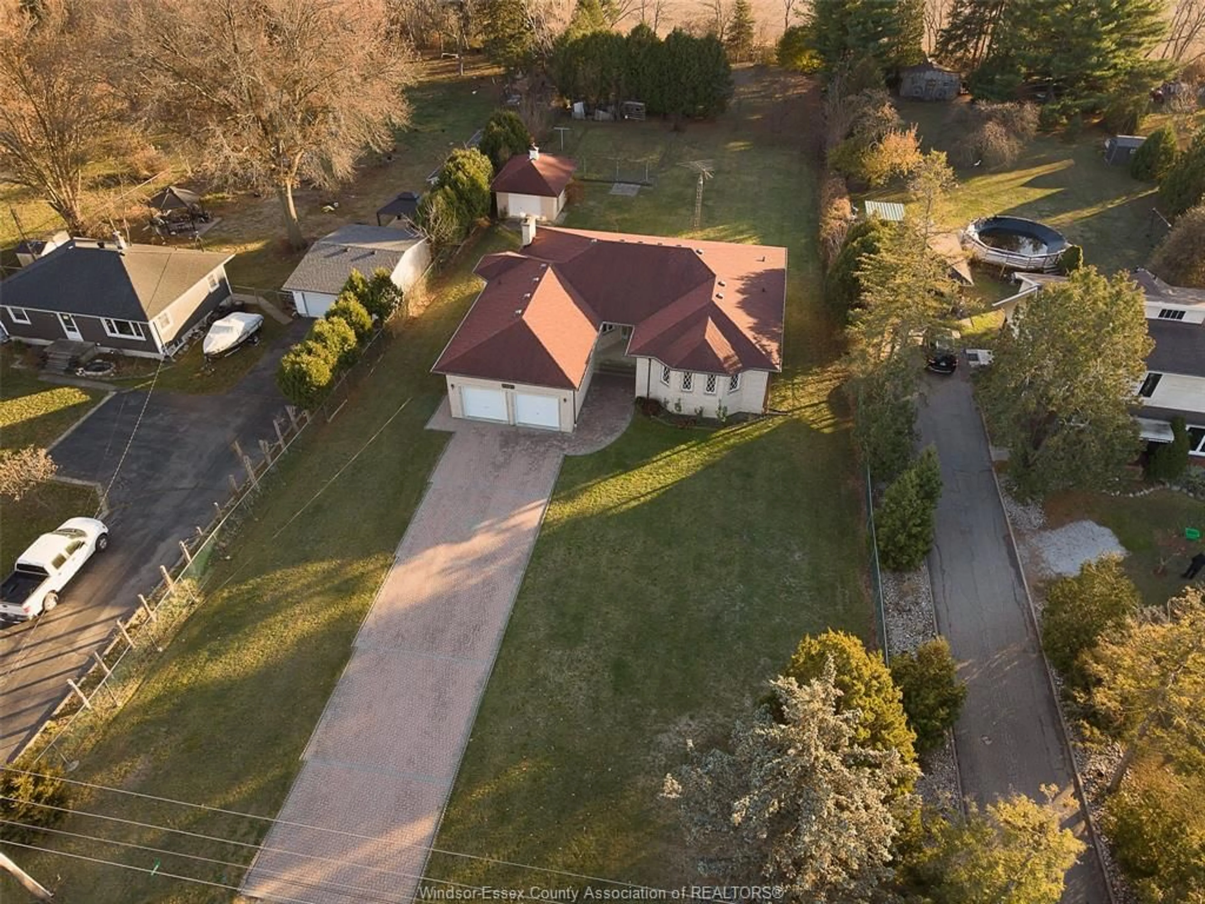 A pic from outside/outdoor area/front of a property/back of a property/a pic from drone, street for 3525 Baseline Rd, Windsor Ontario N8V 0A2
