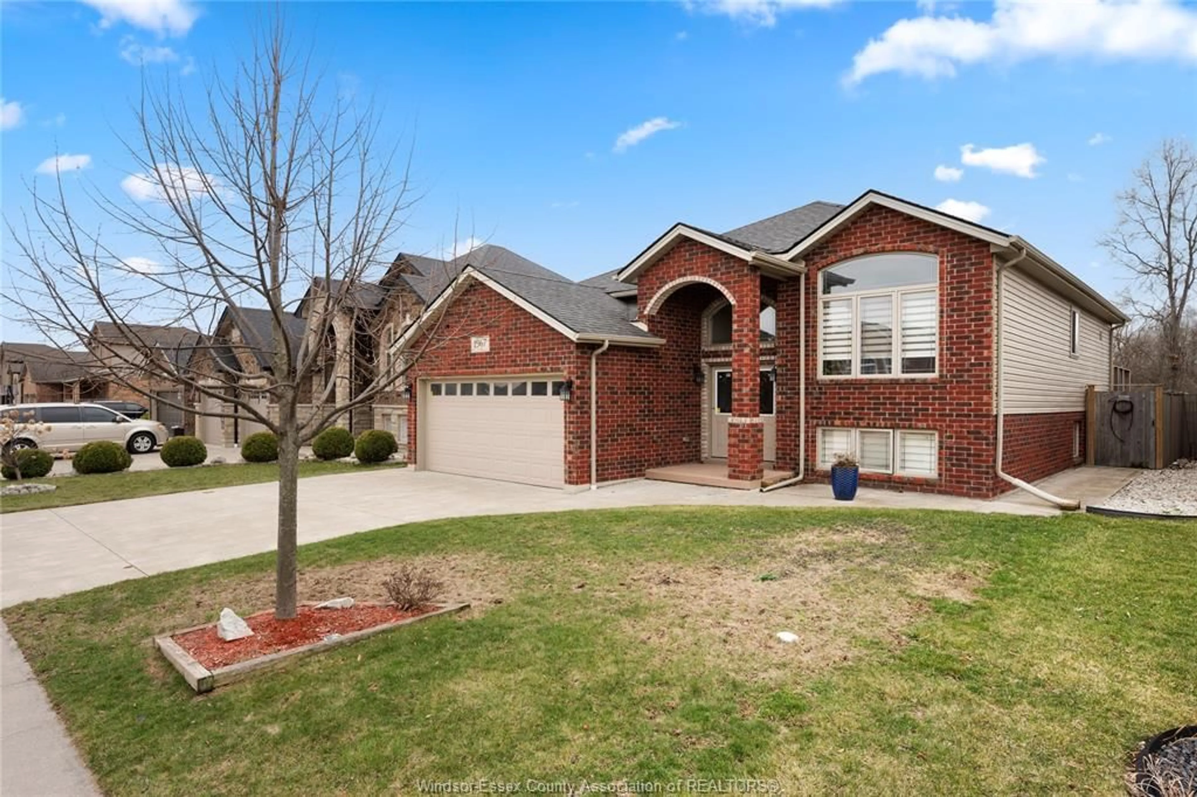 Home with brick exterior material, street for 1967 Mark Ave, Windsor Ontario N9B 0B9