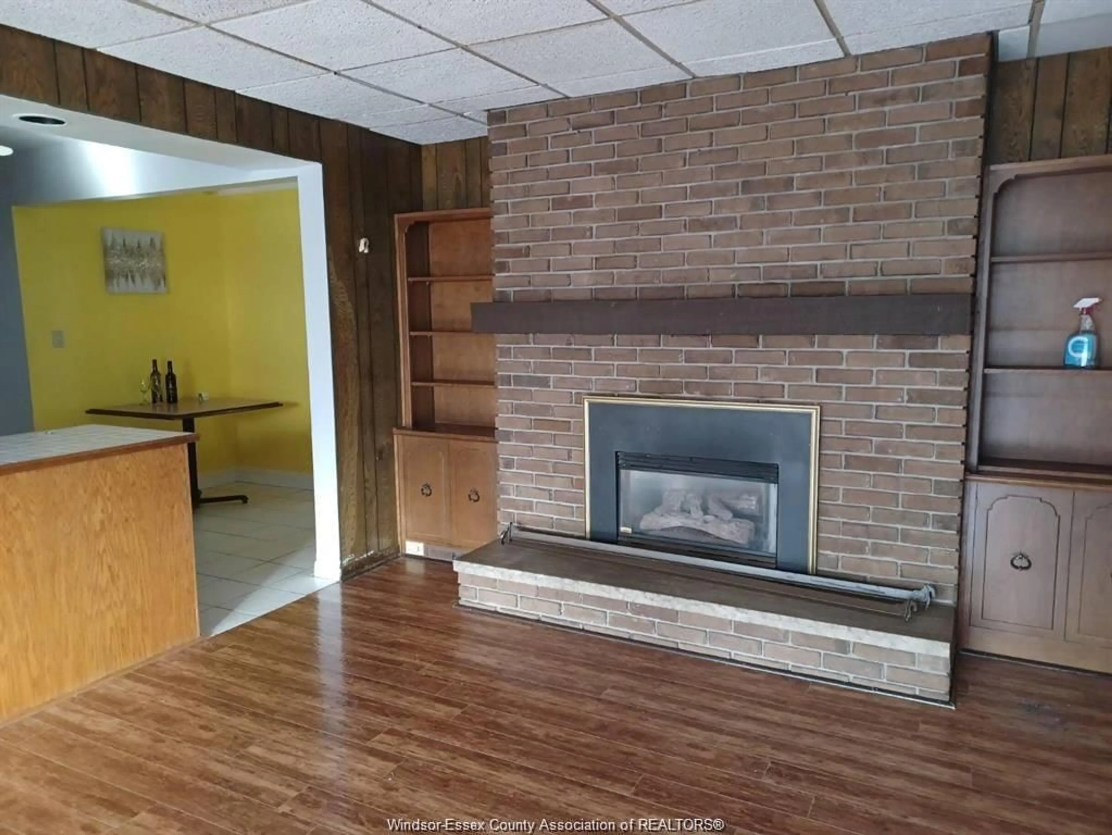 Unknown for 3277 DOMINION, Windsor Ontario N9E 2N6