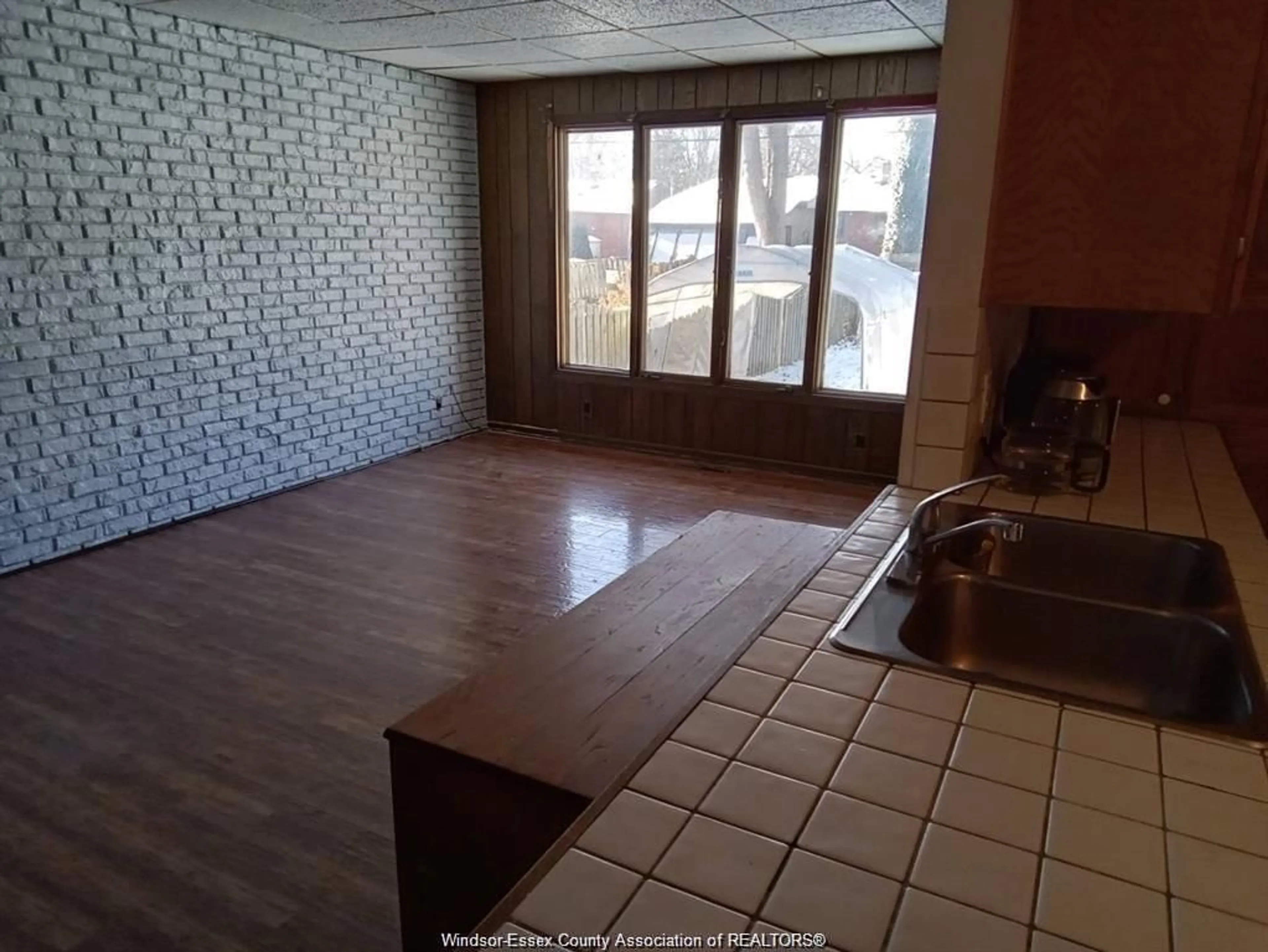 A pic of a room for 3277 DOMINION, Windsor Ontario N9E 2N6