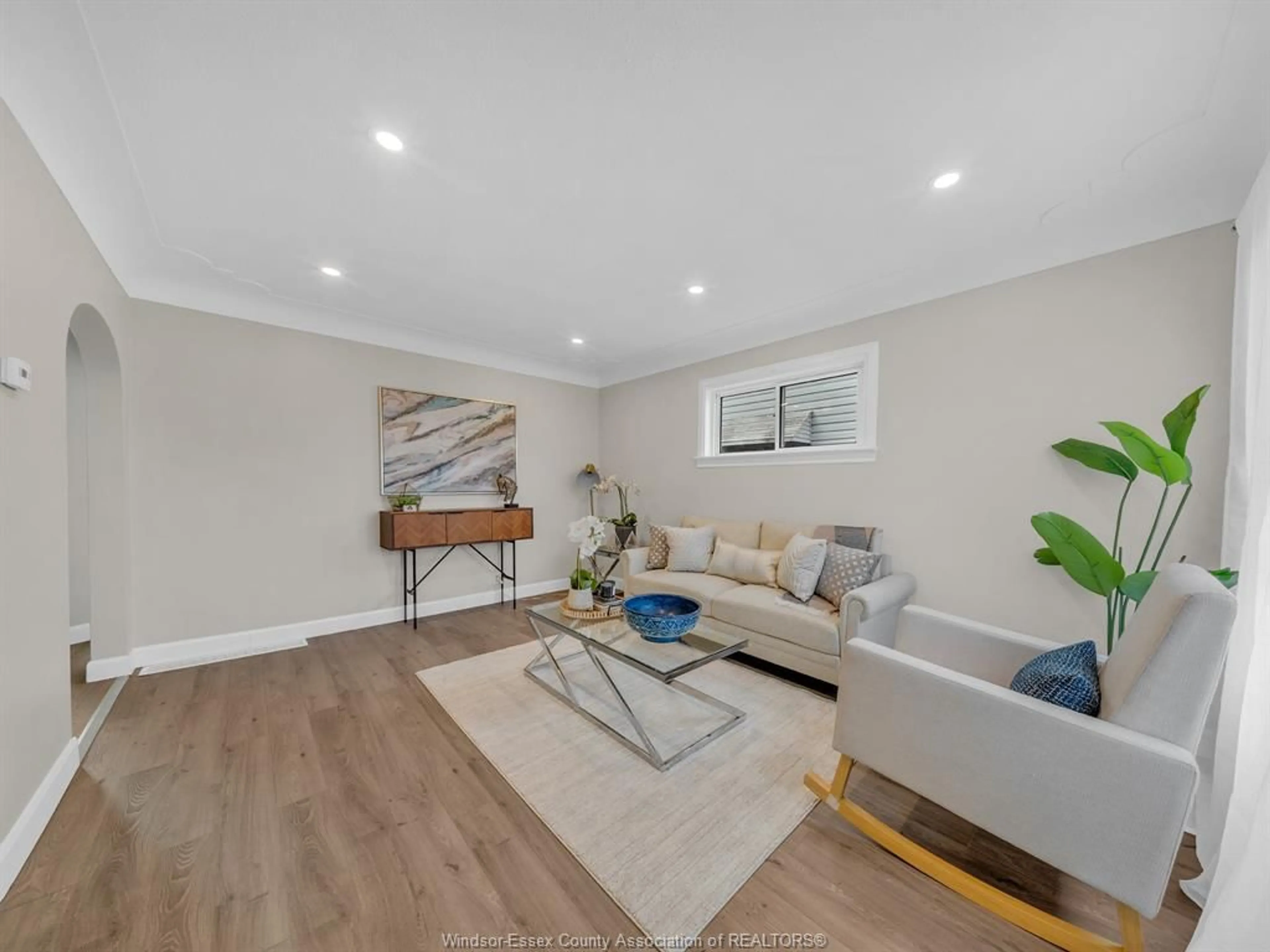 Living room with furniture, unknown for 683 STANLEY, Windsor Ontario N8X 3B3