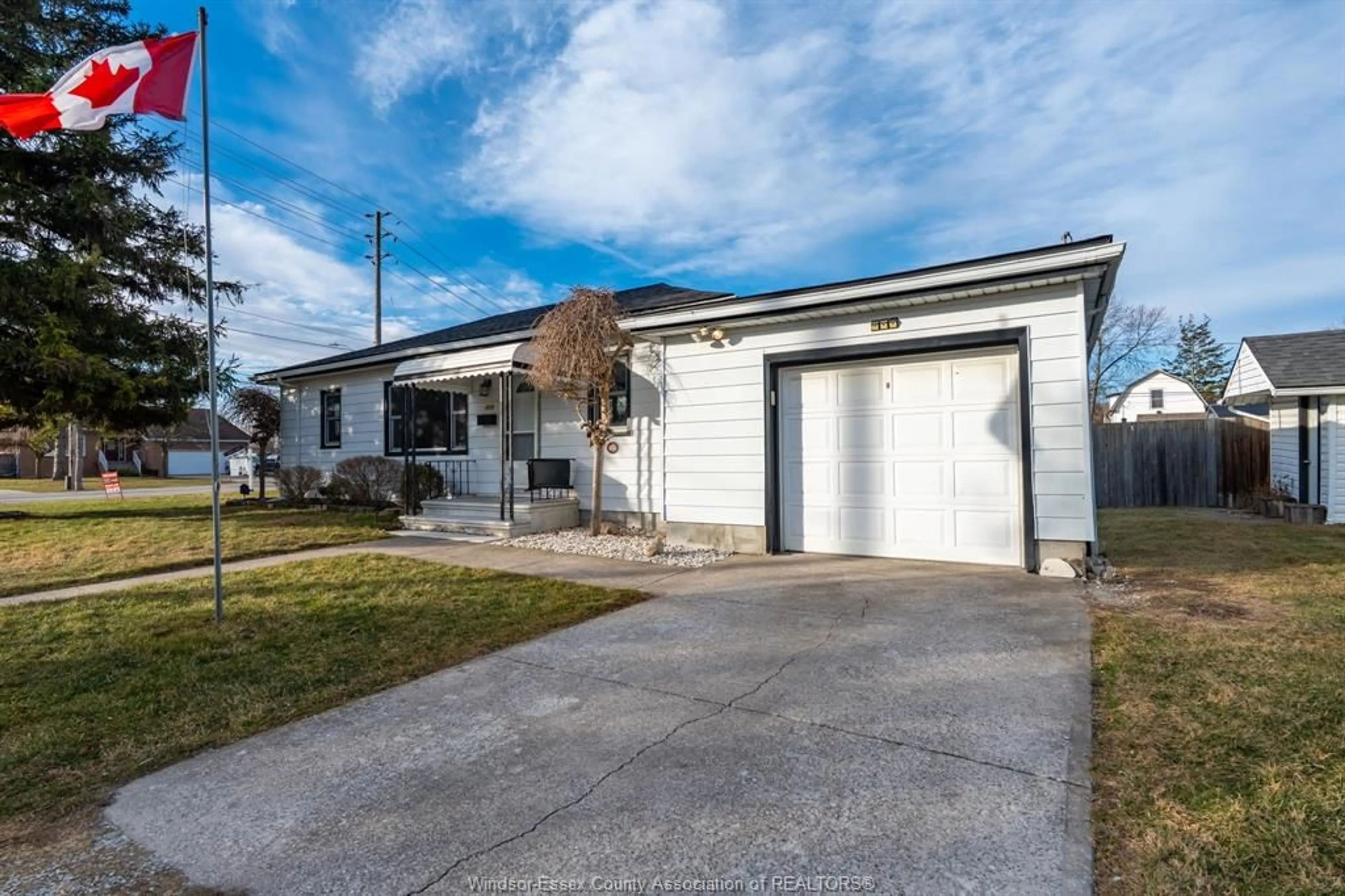 Unknown for 4498 GRAND MARAIS Rd, Windsor Ontario N8W 1X7