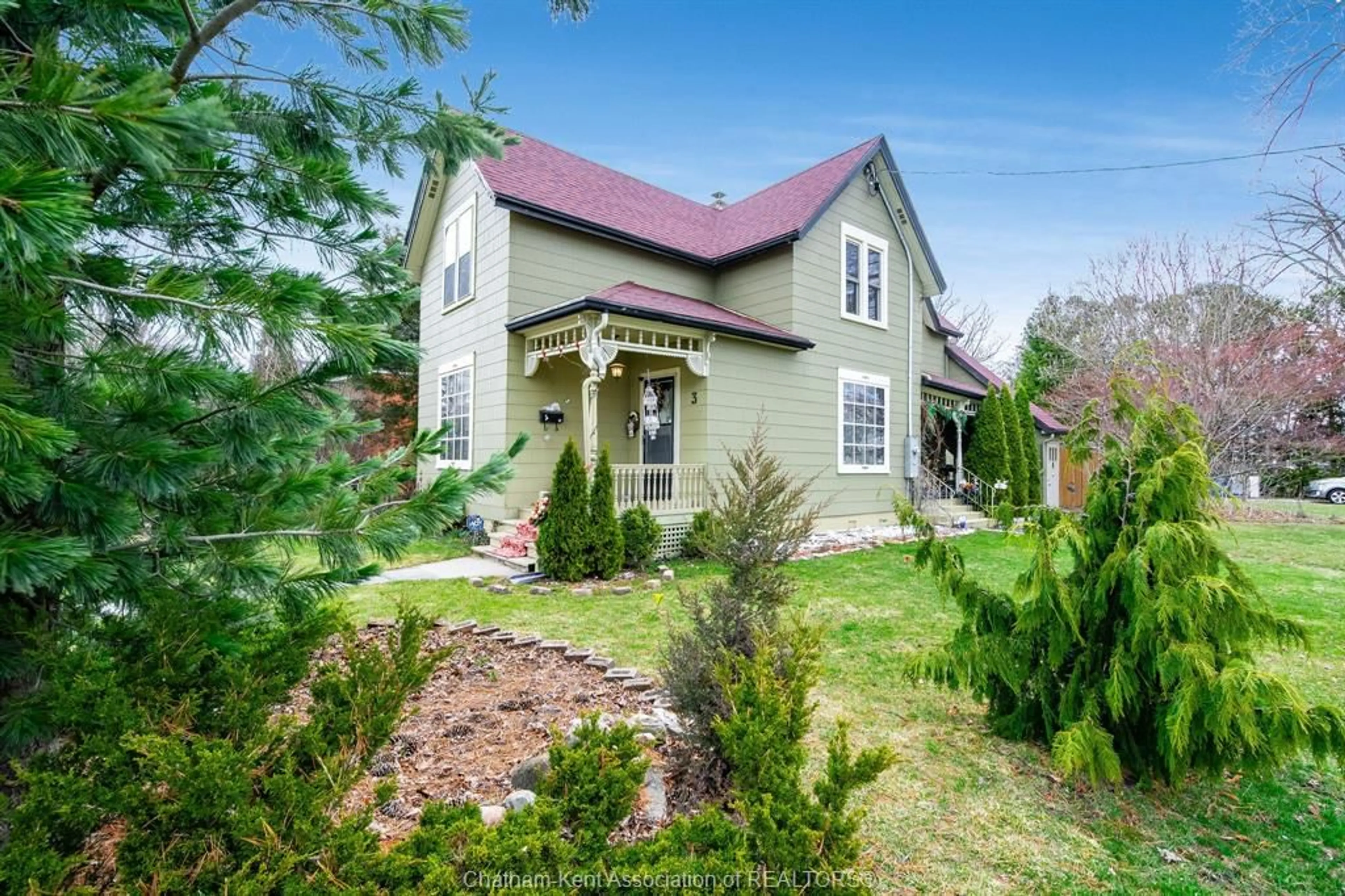 Unknown for 3 Lansdowne Ave, Chatham Ontario N7M 4J2