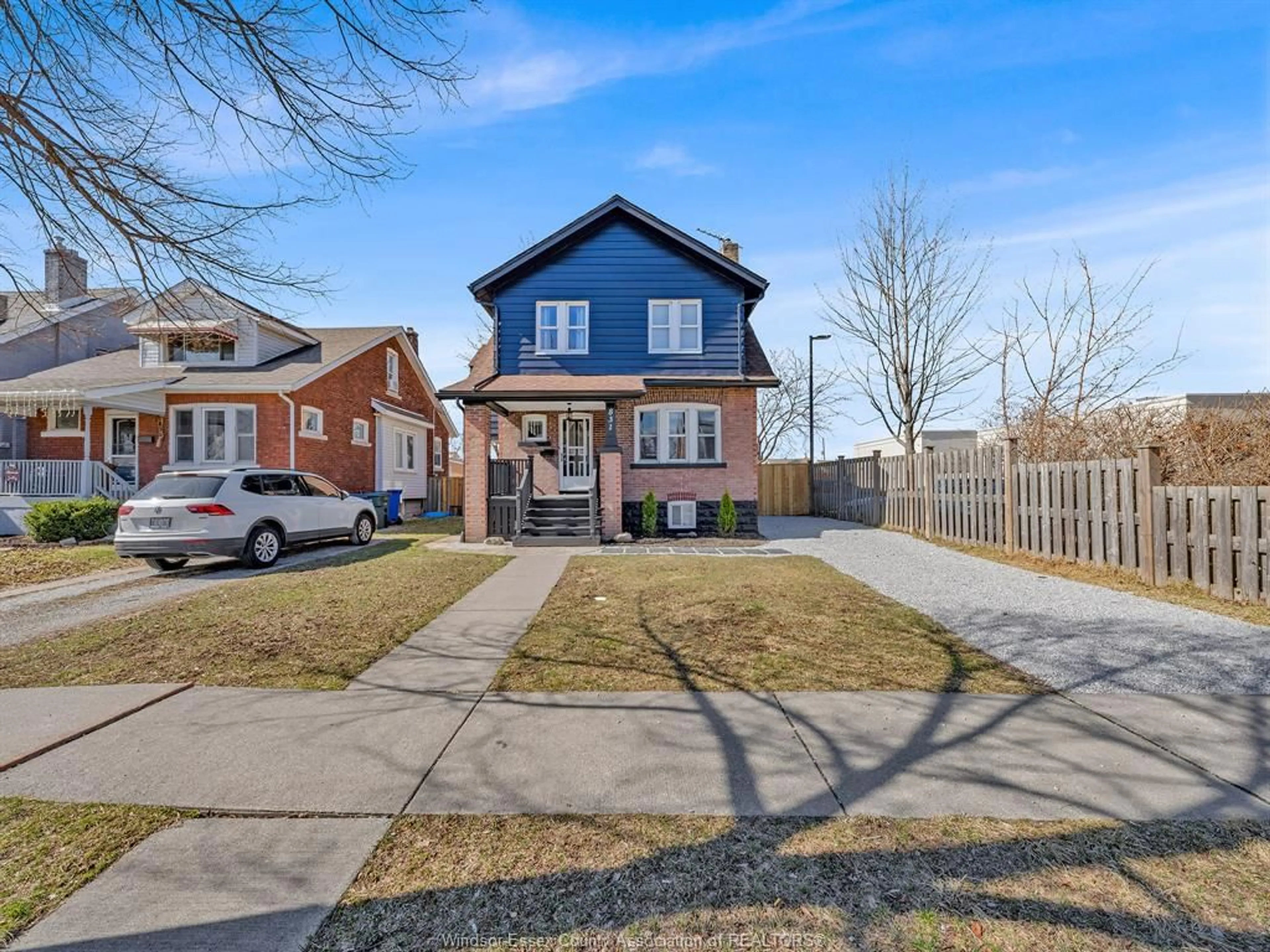 Home with brick exterior material, street for 831 DAWSON, Windsor Ontario N8Y 4A1