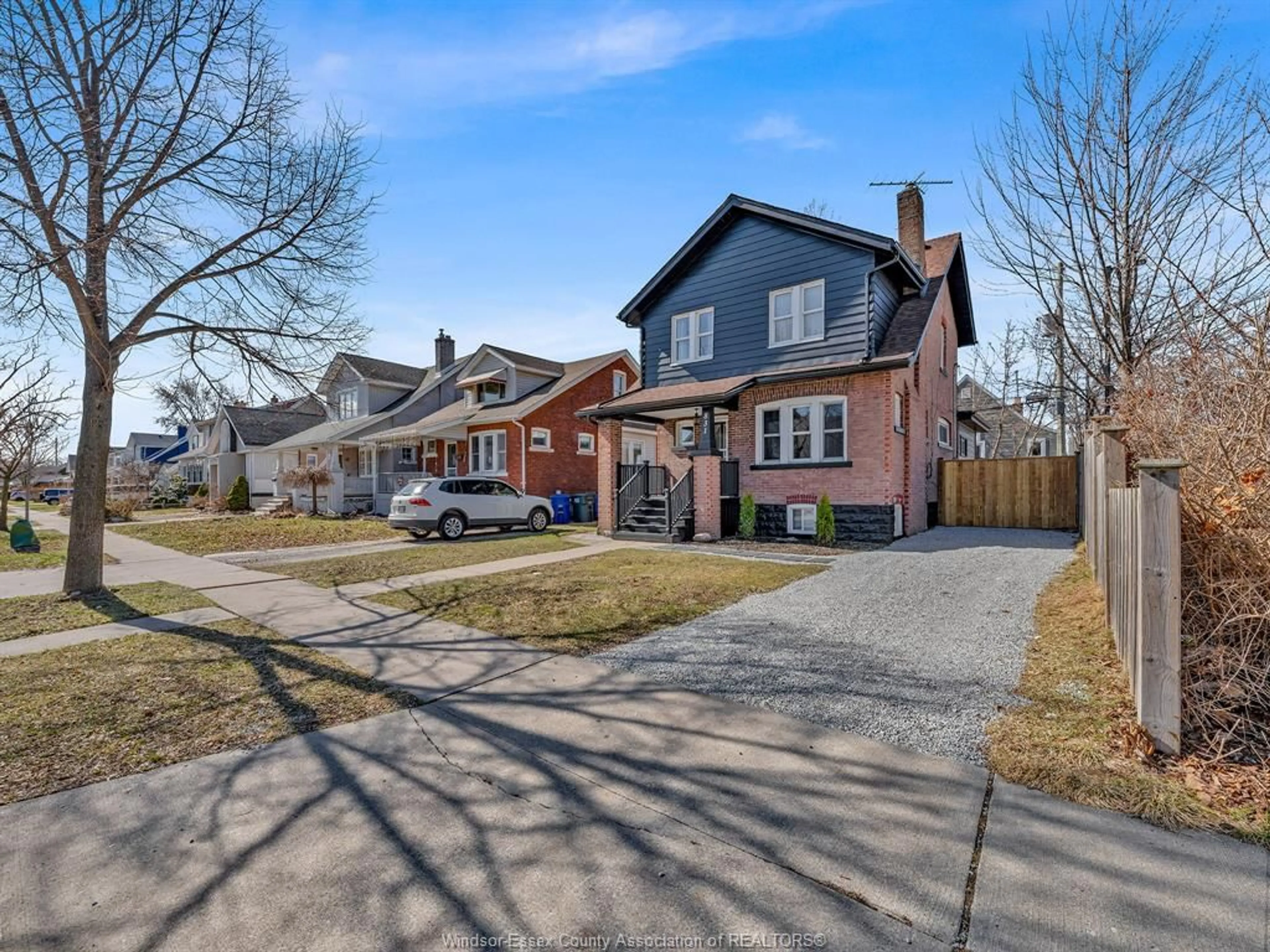 Home with brick exterior material, street for 831 DAWSON, Windsor Ontario N8Y 4A1