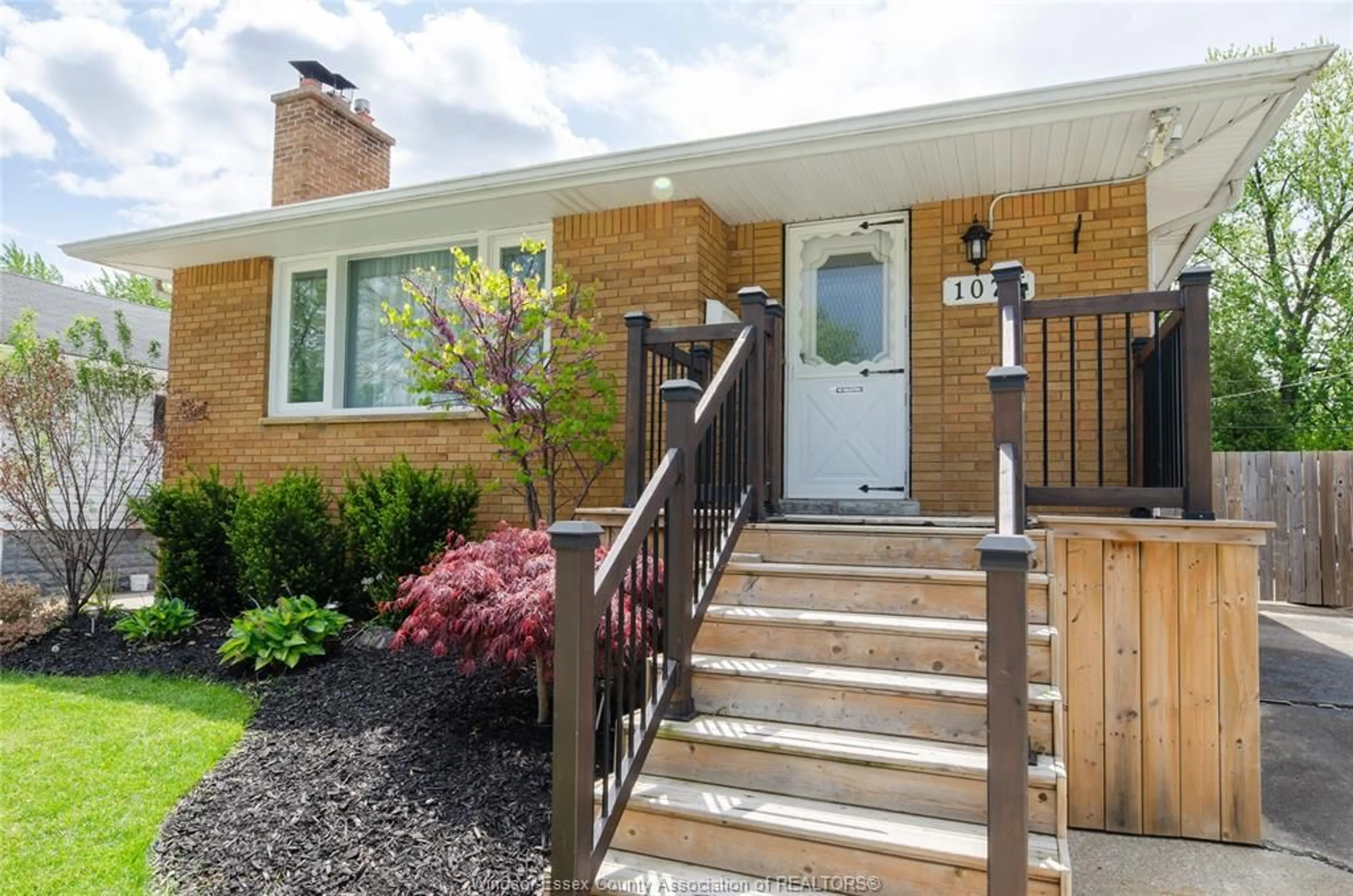 Home with brick exterior material, street for 1077 FAIRVIEW, Windsor Ontario N8S 3E6