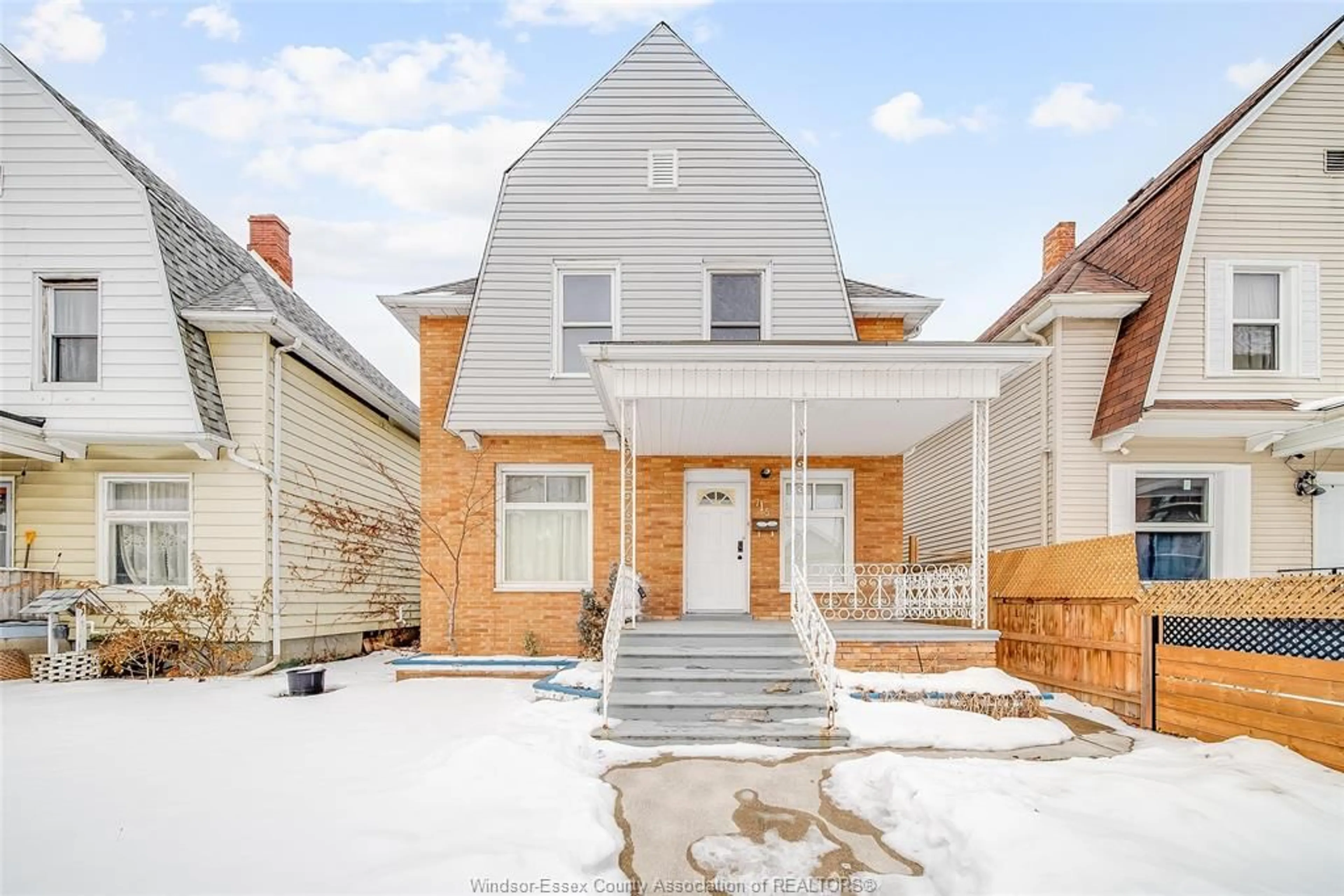 Home with brick exterior material, street for 715 AYLMER Ave, Windsor Ontario N9A 1V2