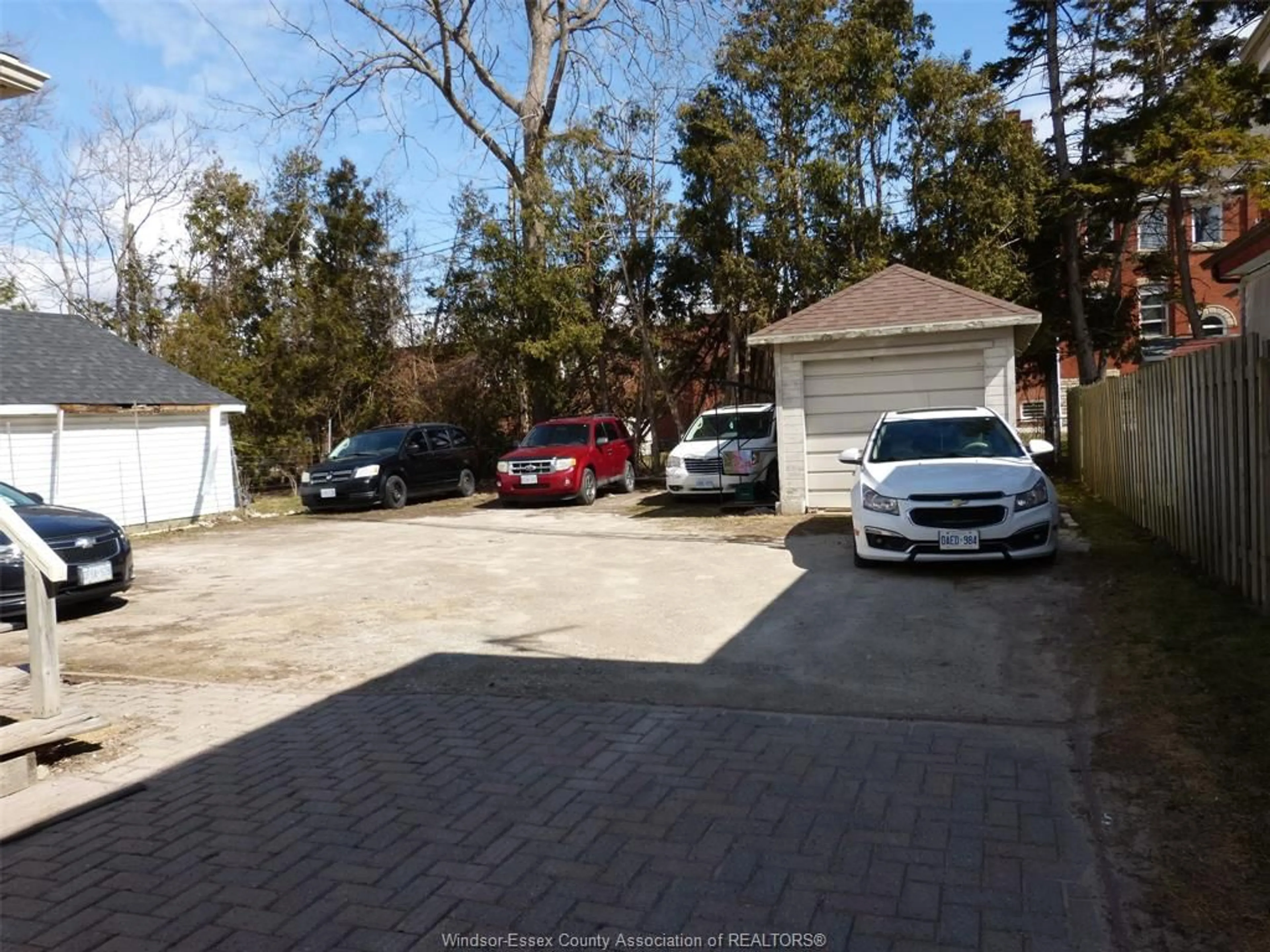 Unknown for 23 QUEEENS Ave, Leamington Ontario N8H 3G7