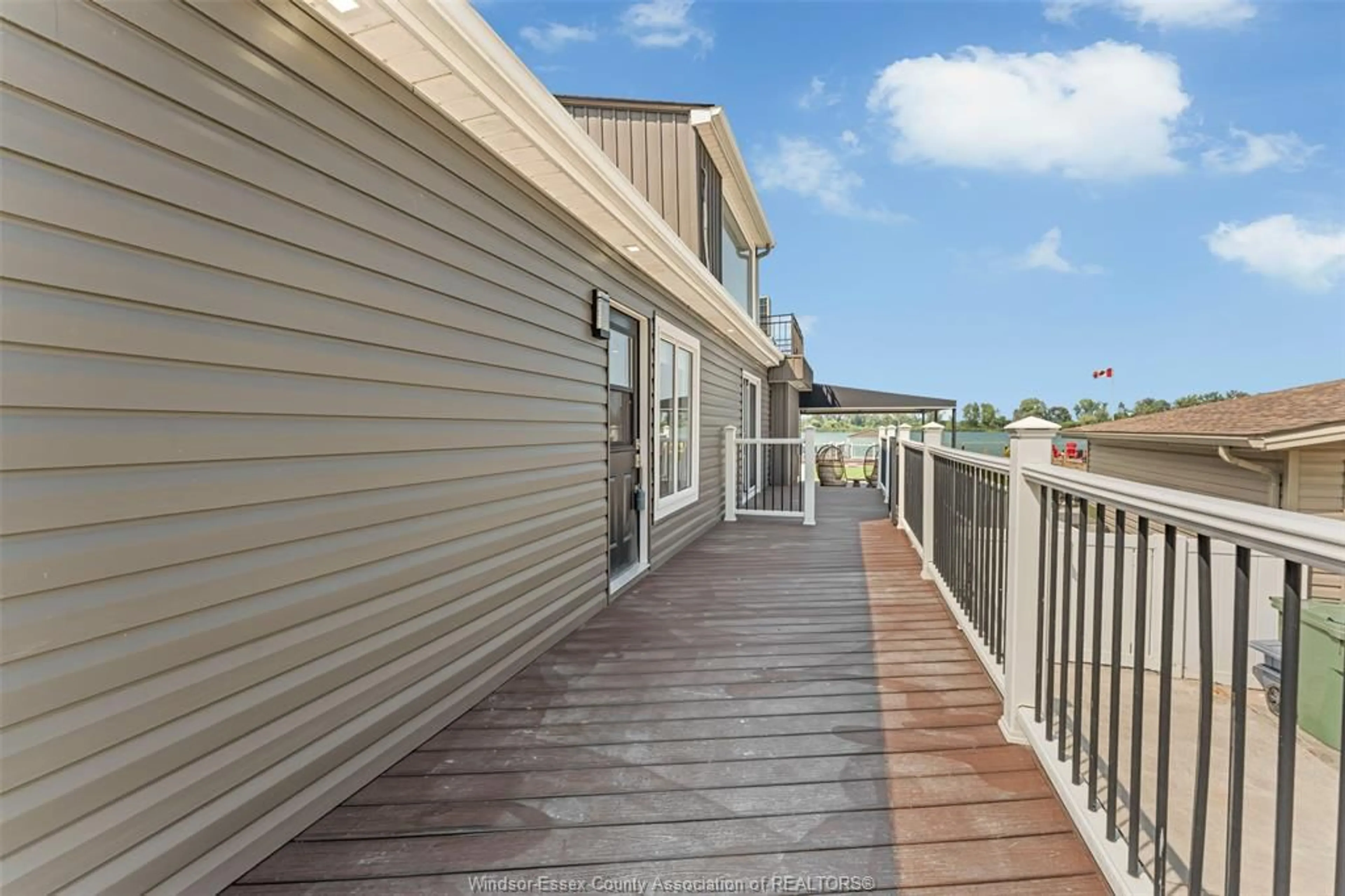 Unknown for 8830 RIVERSIDE Dr, Windsor Ontario N8S 1G7