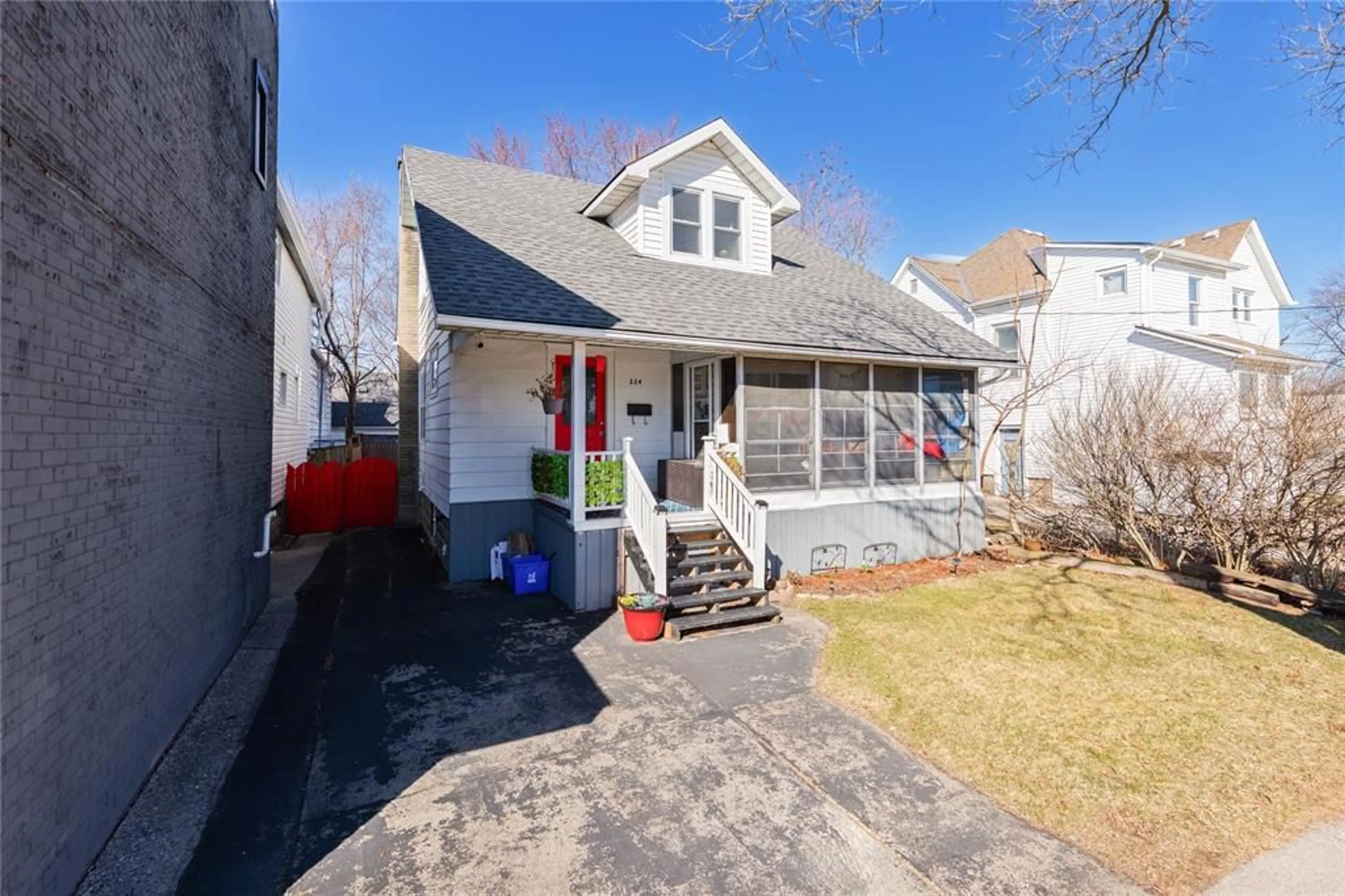 Unknown for 224 MAXWELL St, Sarnia Ontario N7T 5C4