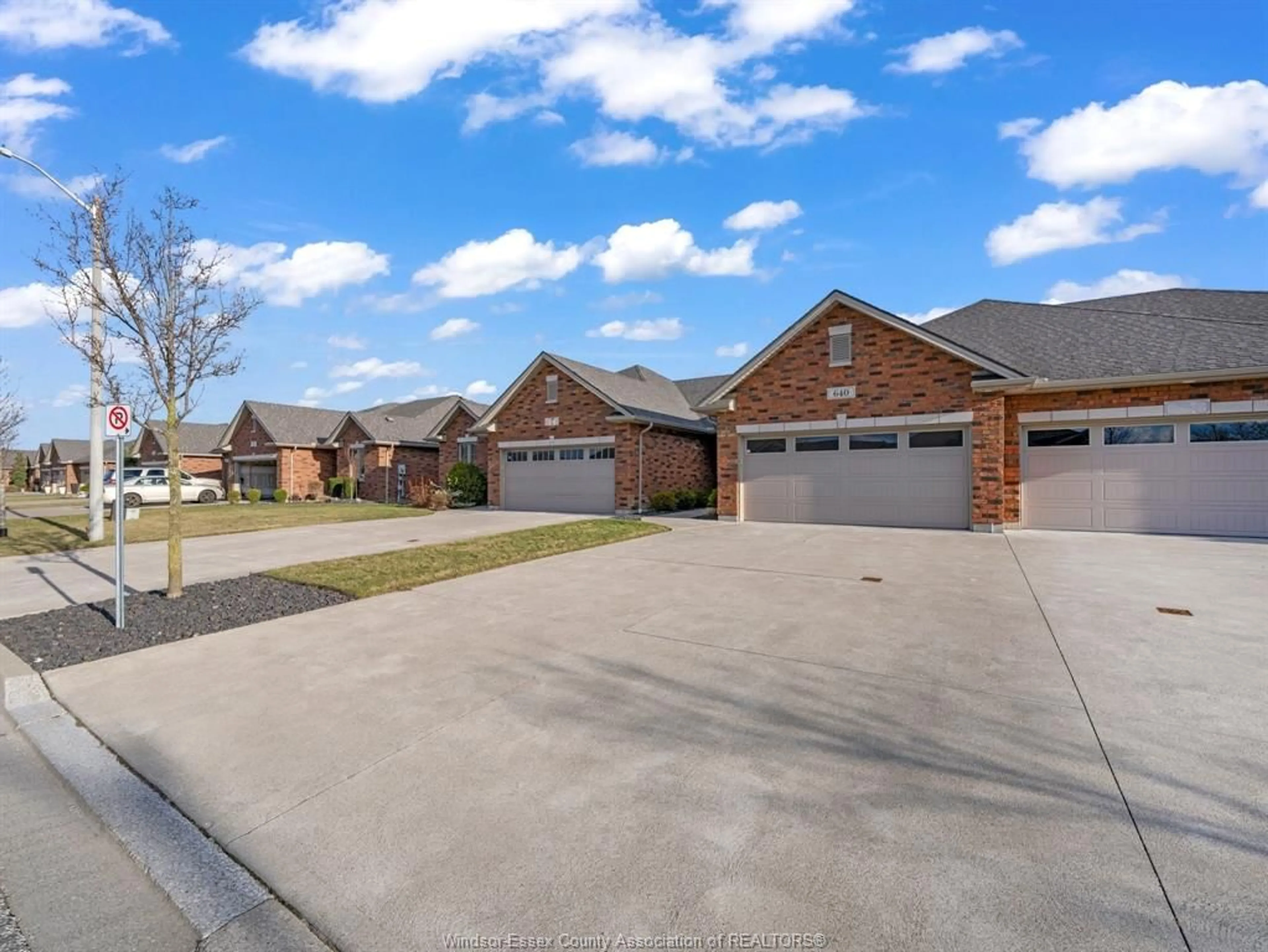 Home with brick exterior material, street for 640 COMMISSO Cres, LaSalle Ontario N9H 0C2