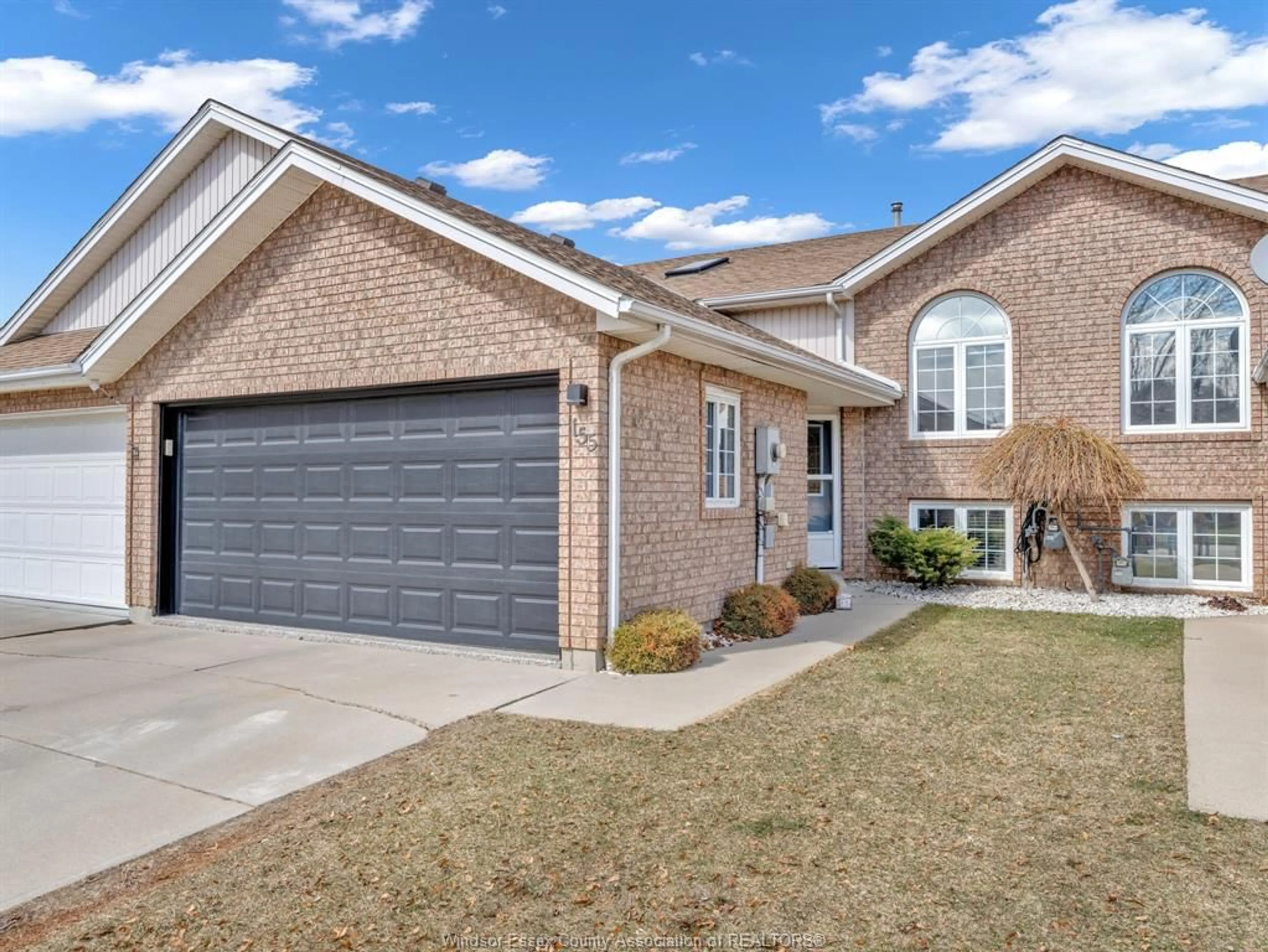 Home with brick exterior material, street for 155 Christina Cres, Leamington Ontario N8H 5L8