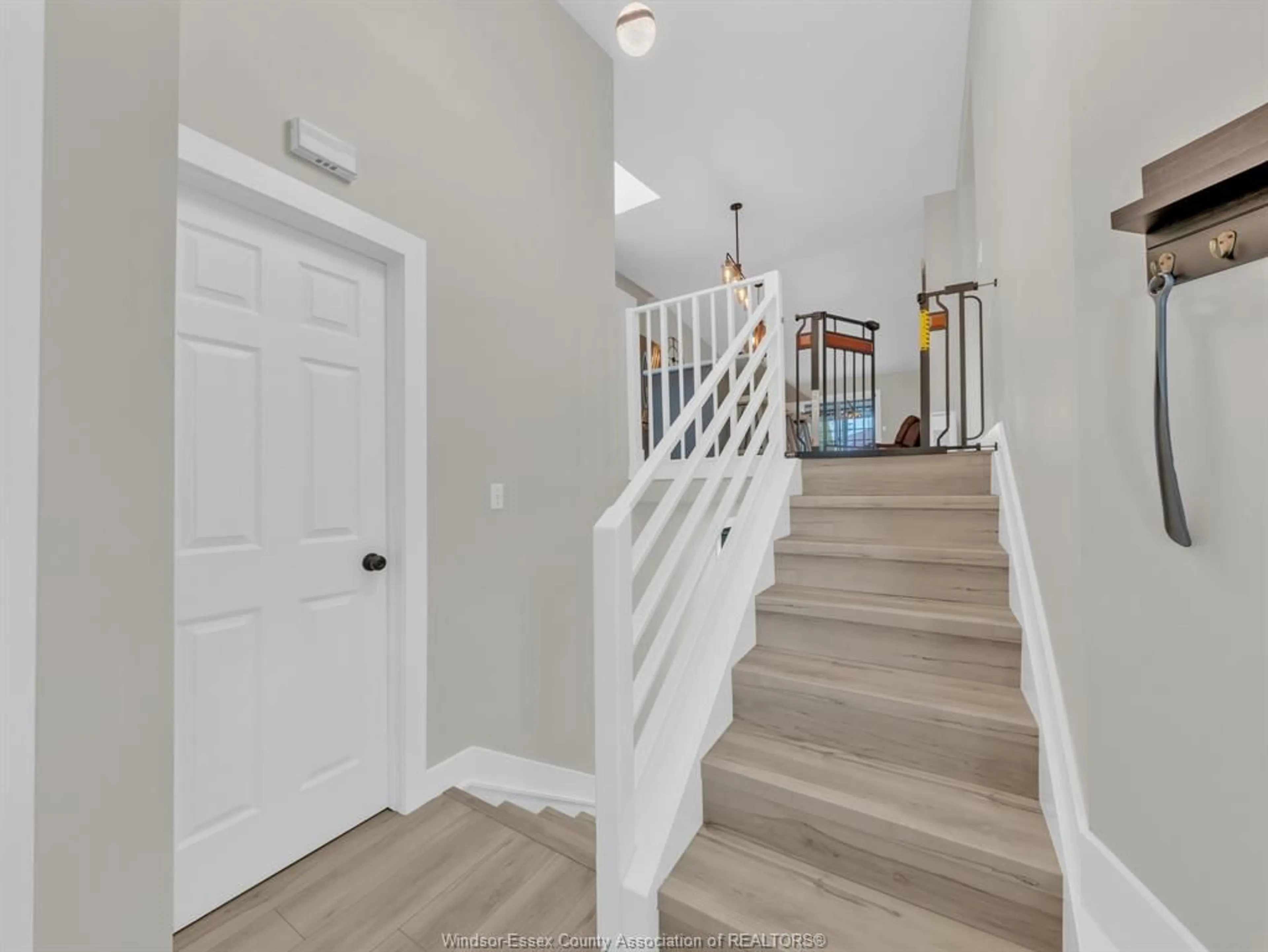 Unknown for 155 Christina Cres, Leamington Ontario N8H 5L8