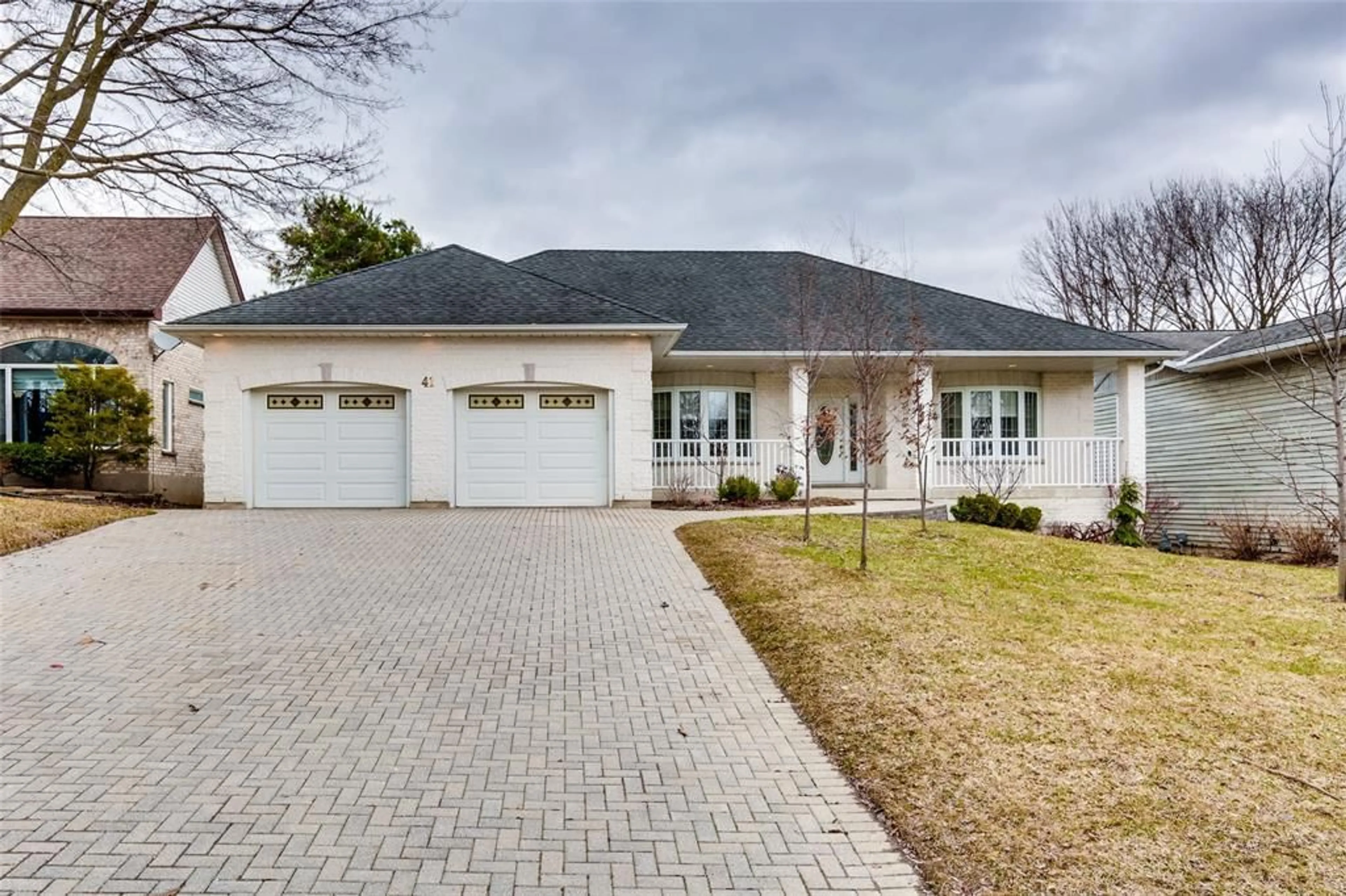 Home with brick exterior material, street for 41 SUNSET Ave, Warwick-Watford Ontario N0M 2S0