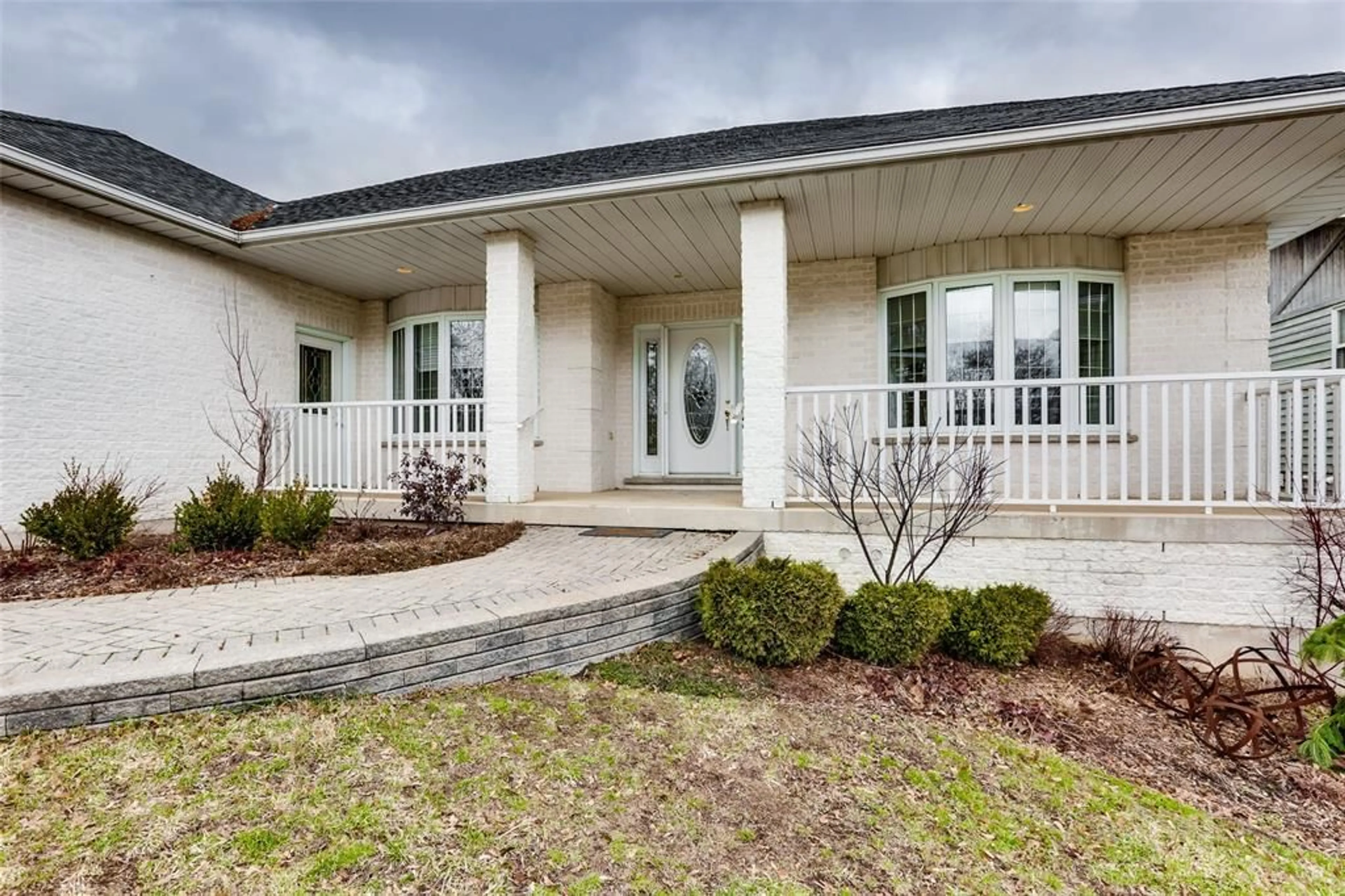Unknown for 41 SUNSET Ave, Warwick-Watford Ontario N0M 2S0
