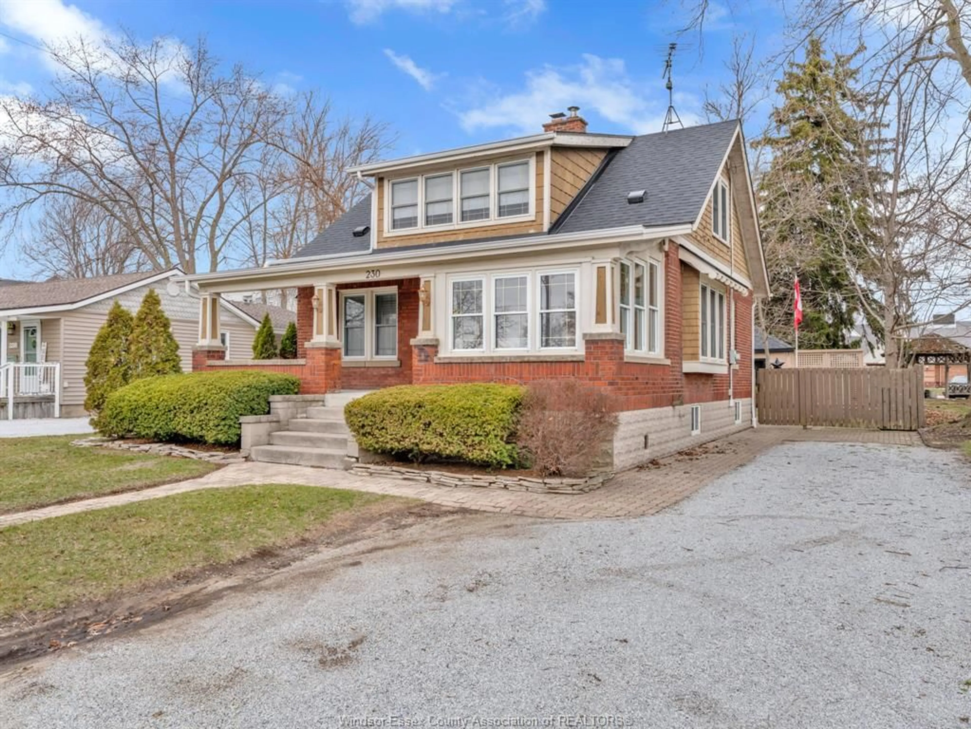 Home with brick exterior material, street for 230 MAIN St, Kingsville Ontario N9Y 1A6