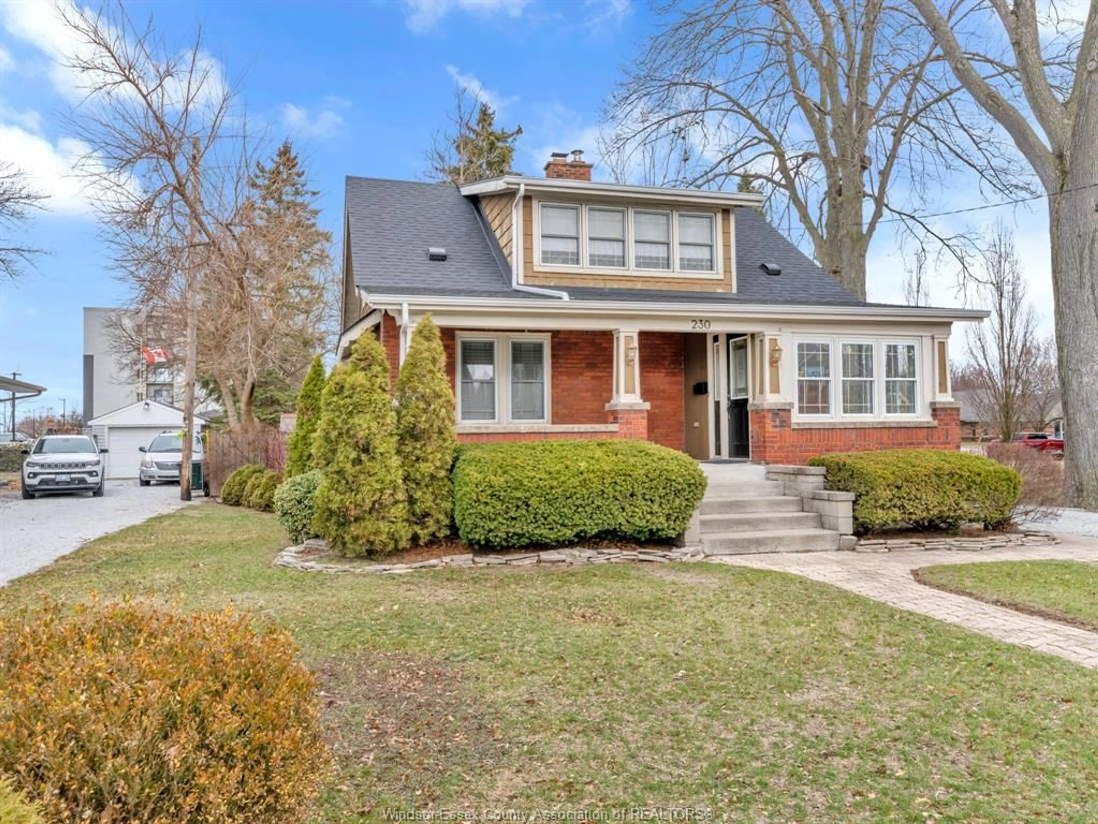 Home with brick exterior material, street for 230 MAIN St, Kingsville Ontario N9Y 1A6