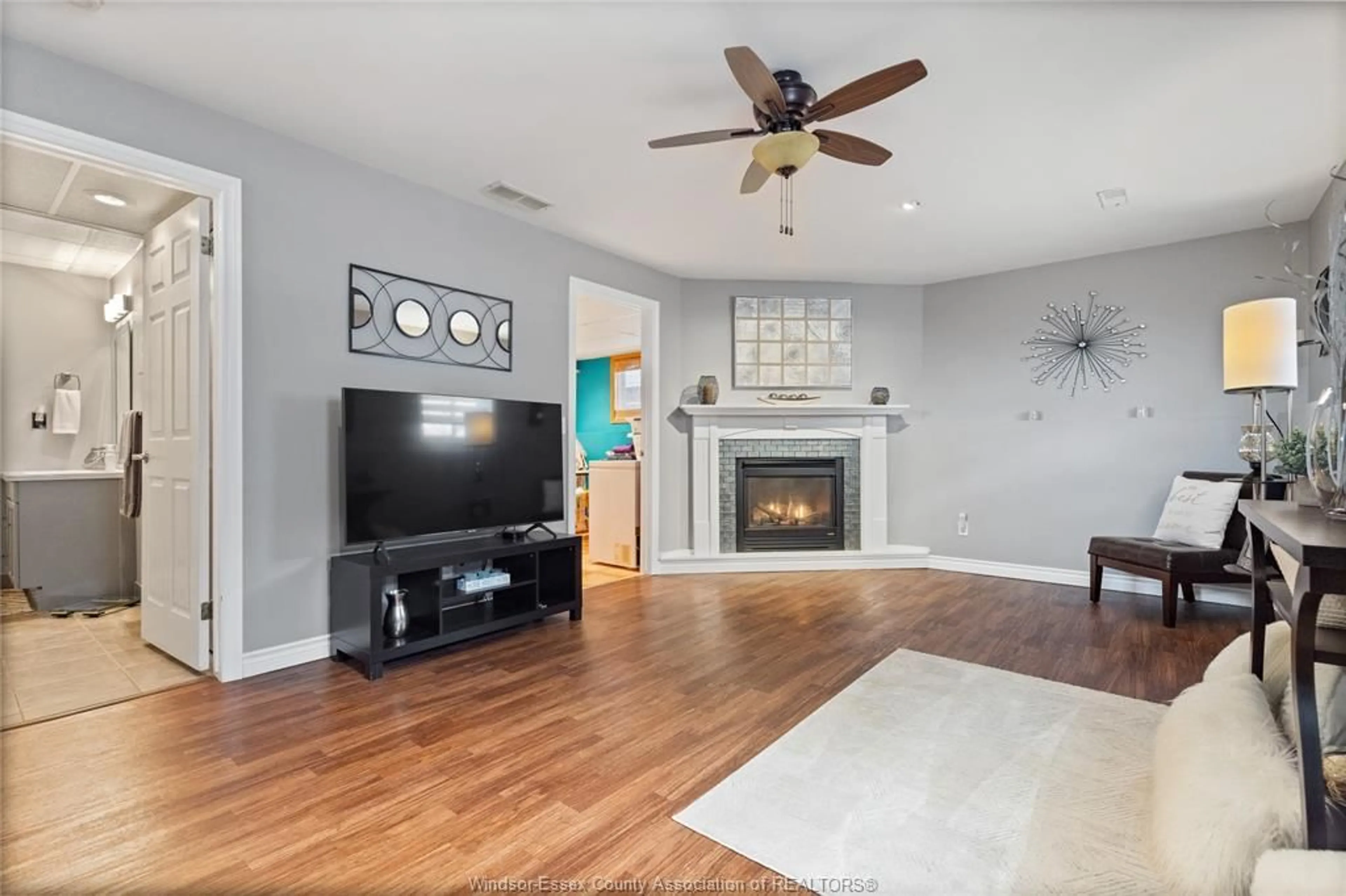 Living room with furniture, unknown for 78 BRUSH Cres, Amherstburg Ontario N9V 3Y5