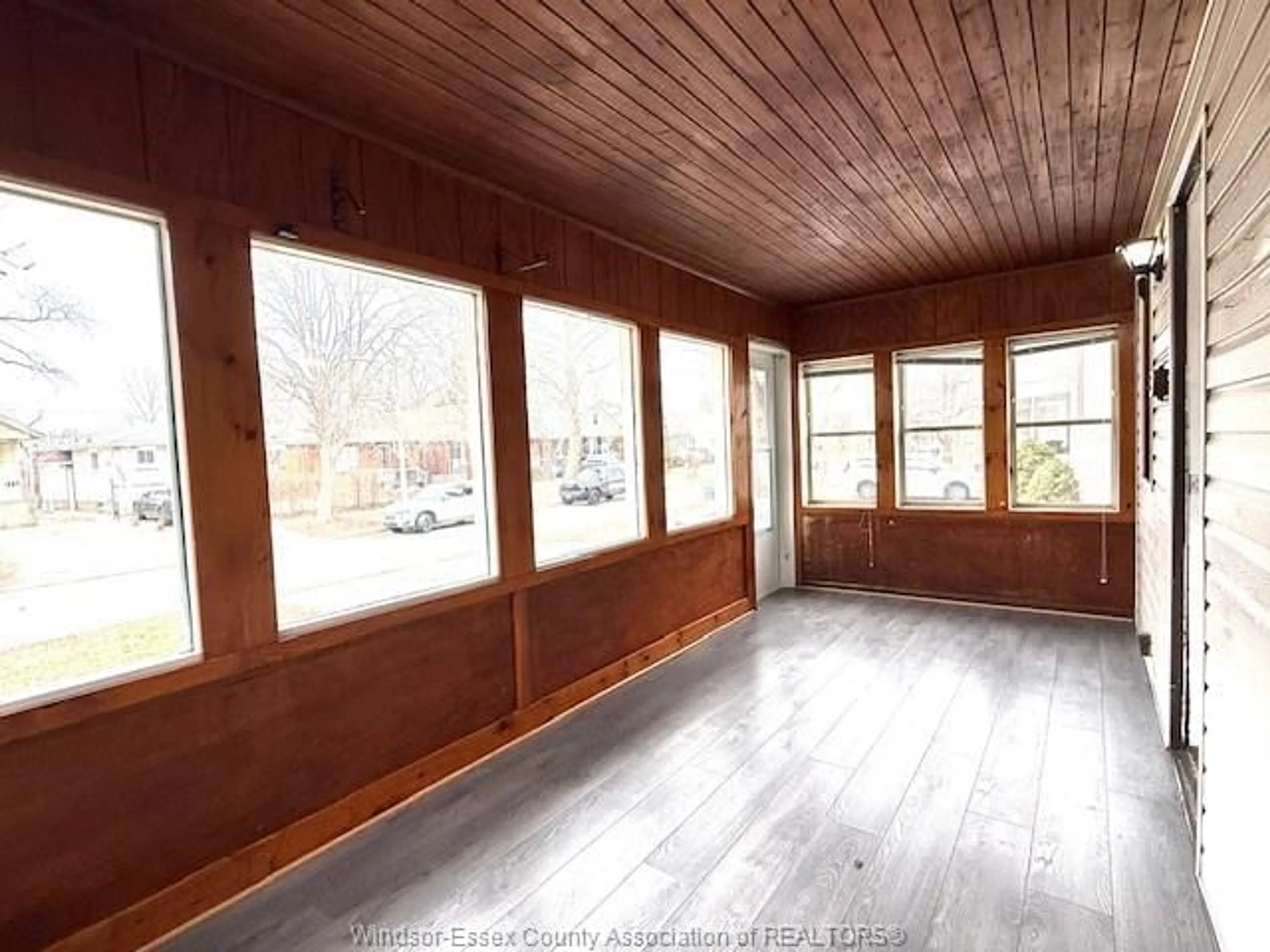 A pic of a room for 1180 WIGLE Ave, Windsor Ontario N9C 3N1