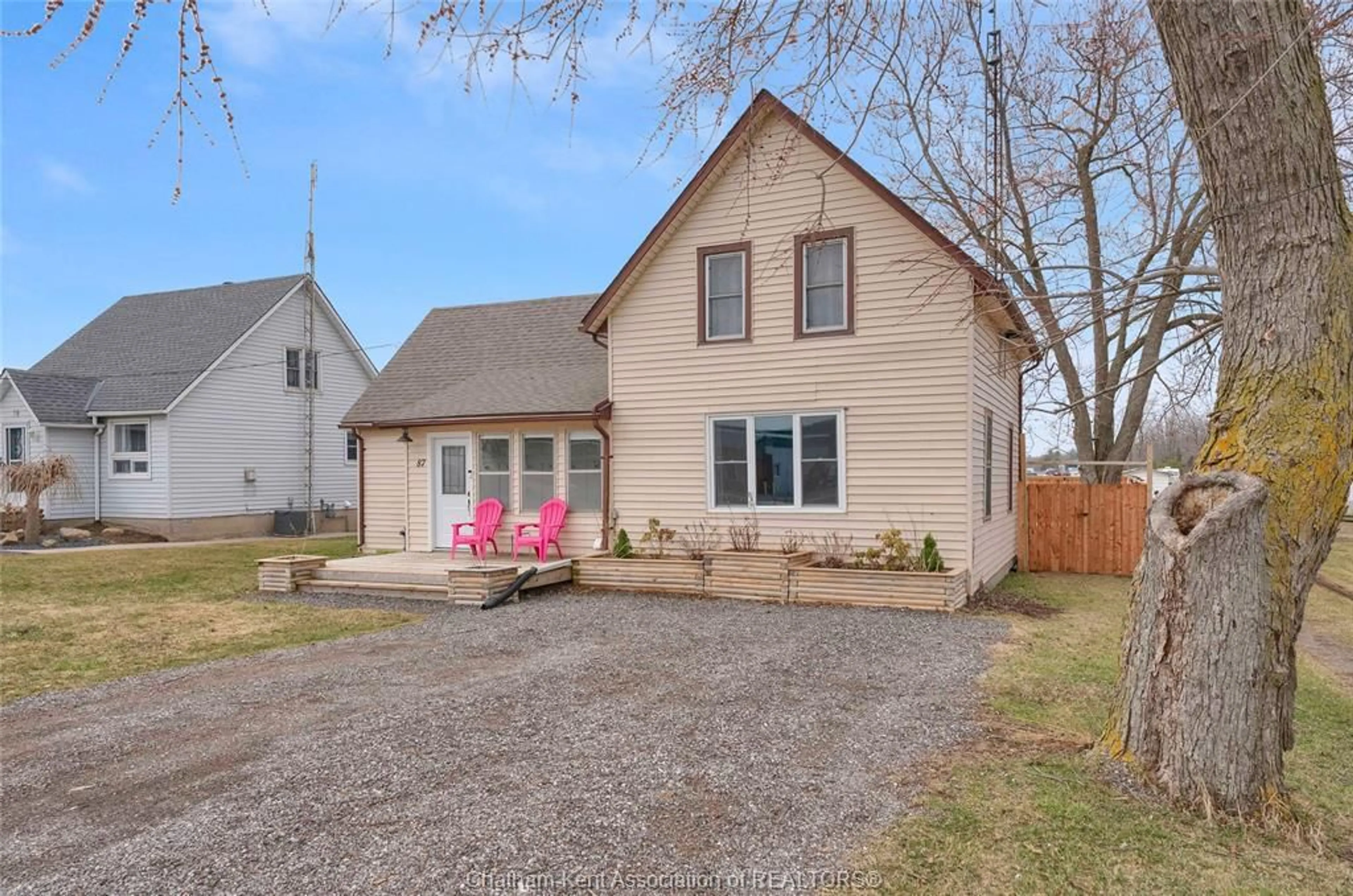 Unknown for 87 Erie St, Ridgetown Ontario N0P 2C0