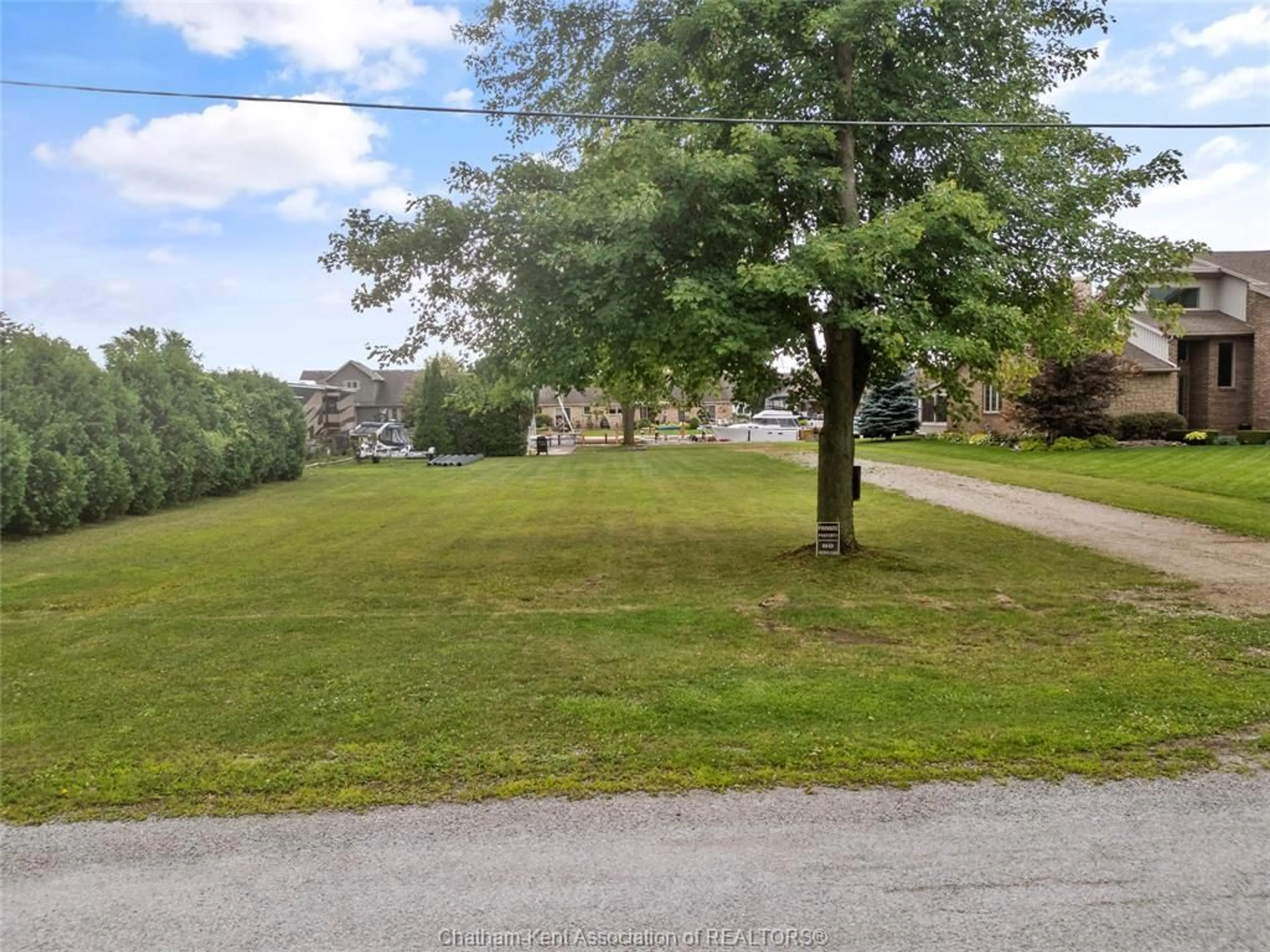 A pic from outside/outdoor area/front of a property/back of a property/a pic from drone, unknown for 19155 Light Cove Ave, Lighthouse Cove Ontario N0P 2L0