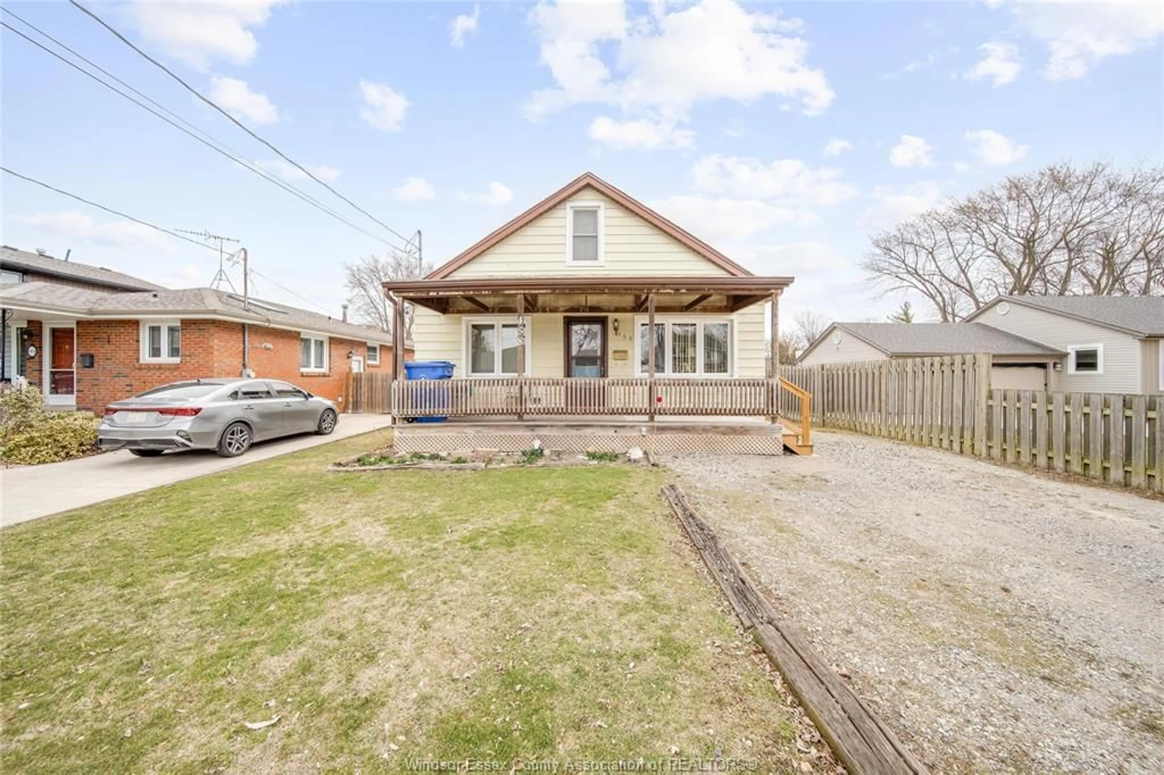 Home with brick exterior material, street for 458 ST. PIERRE Ave, Tecumseh Ontario N8N 1Y9