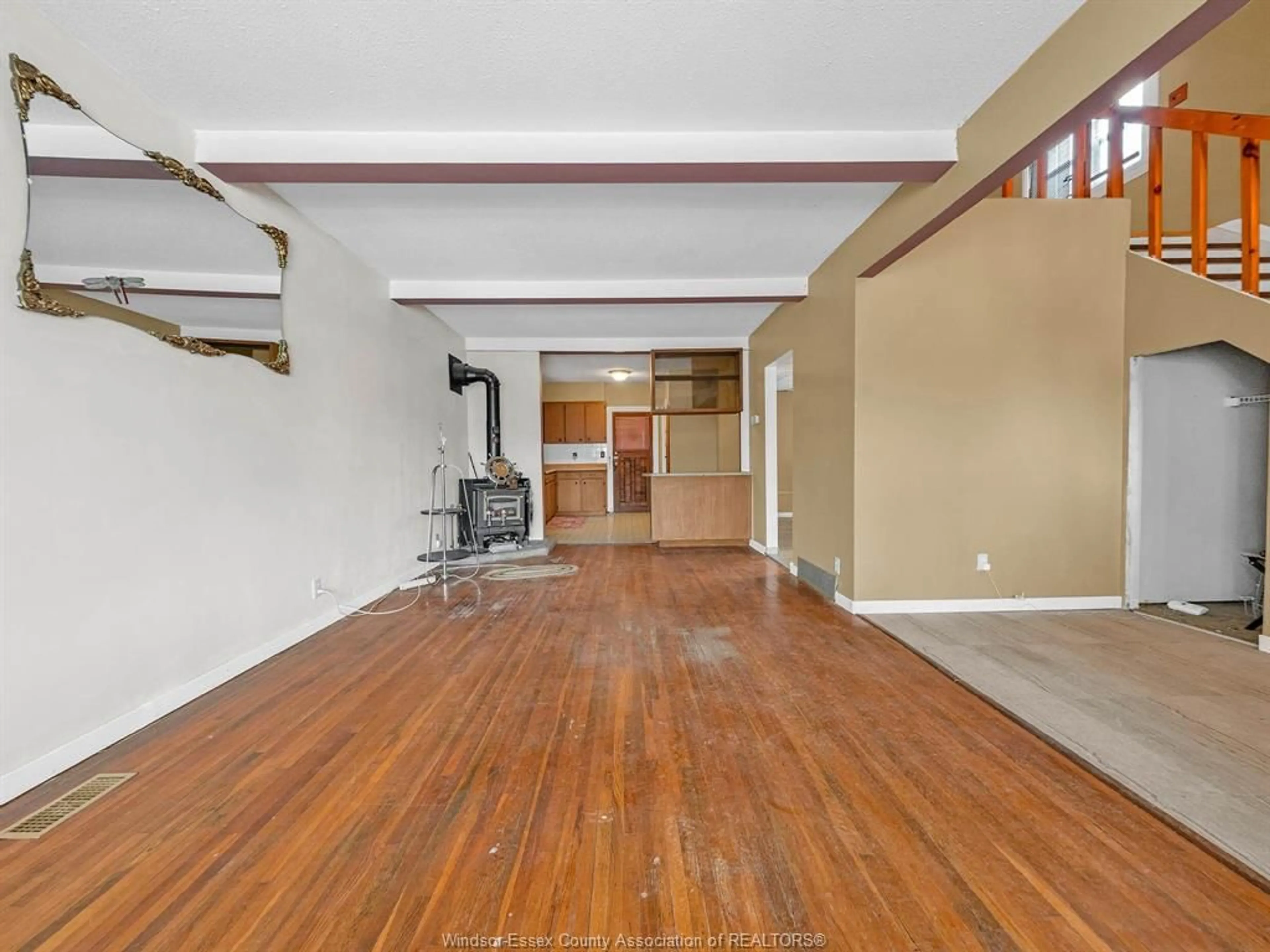 Unknown for 1129 Janette Ave, Windsor Ontario N9A 5A6