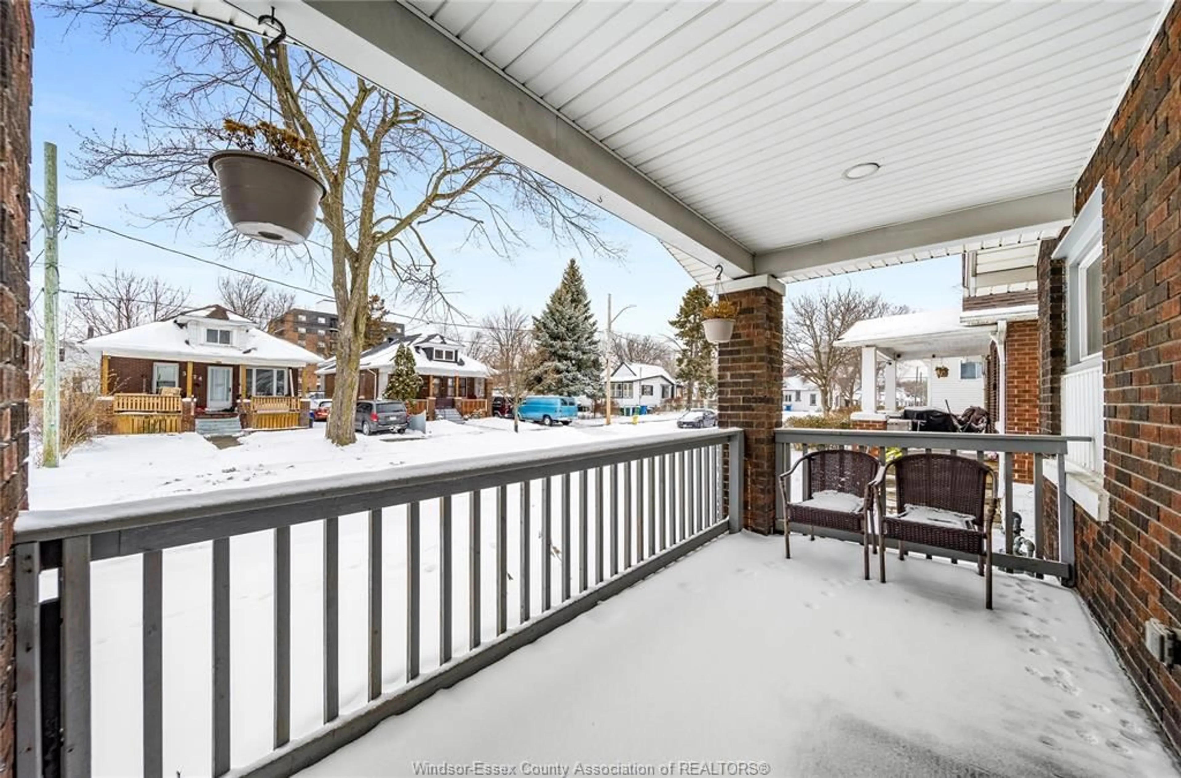 Patio, street for 3245 BABY St, Windsor Ontario N9C 1K7