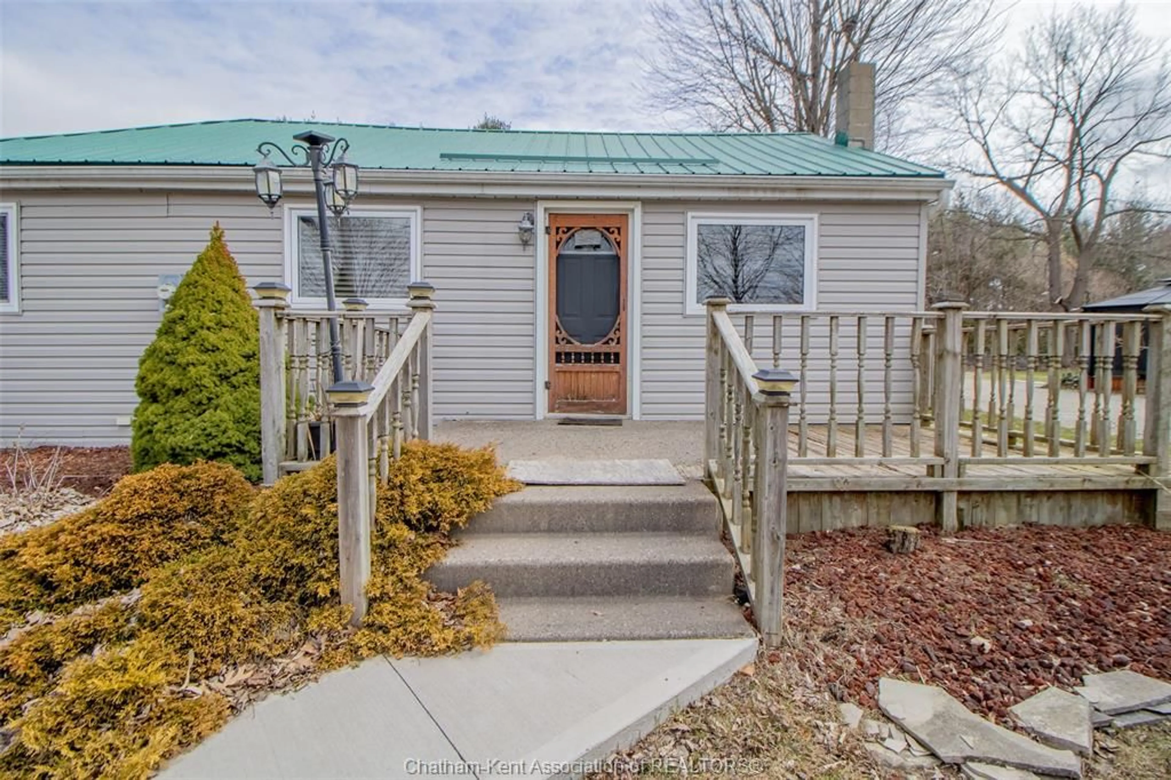 Unknown for 29909 WEST BOTHWELL Rd, Bothwell Ontario N0P 1C0