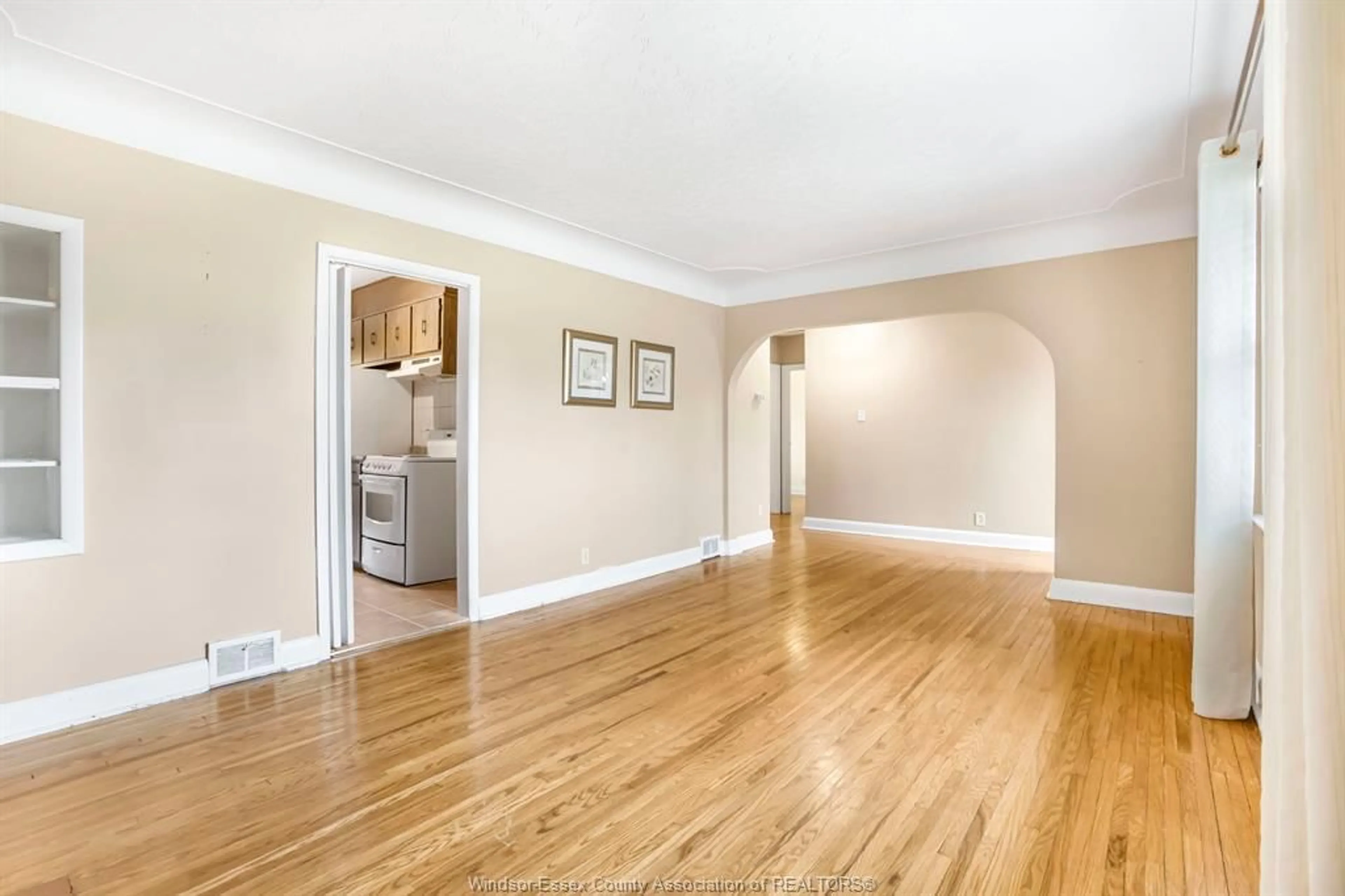 A pic of a room for 64 WILTSHIRE Dr, Chatham Ontario N7L 2N5