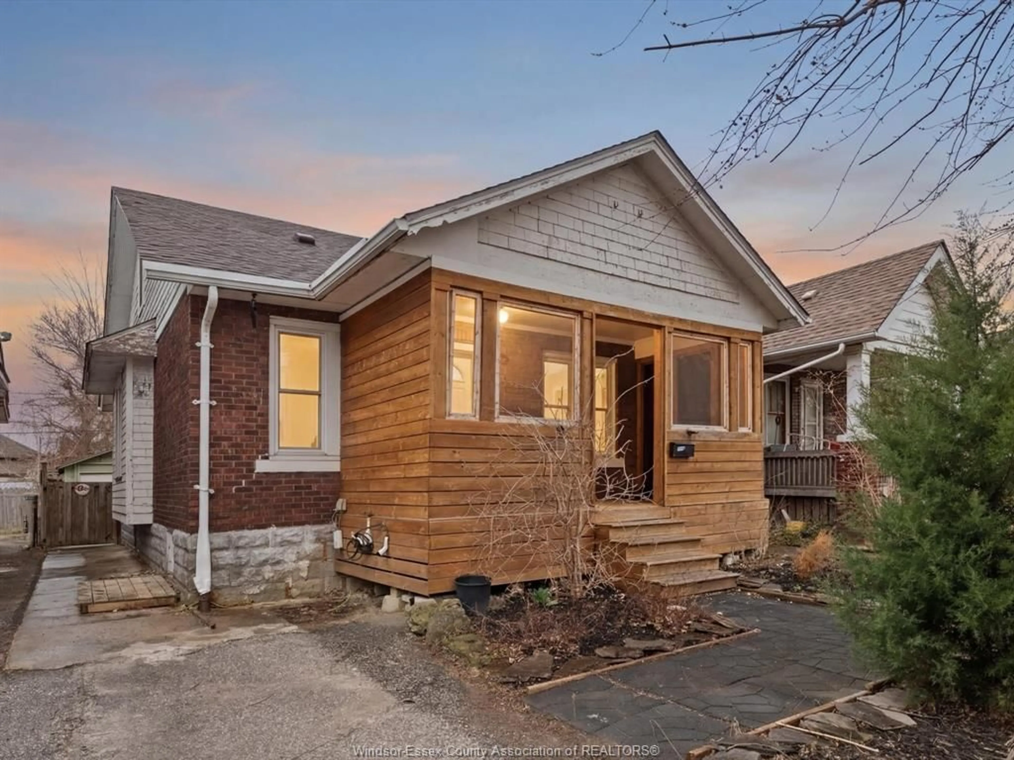 Home with brick exterior material, street for 1448 Dufferin Pl, Windsor Ontario N8X 3K4