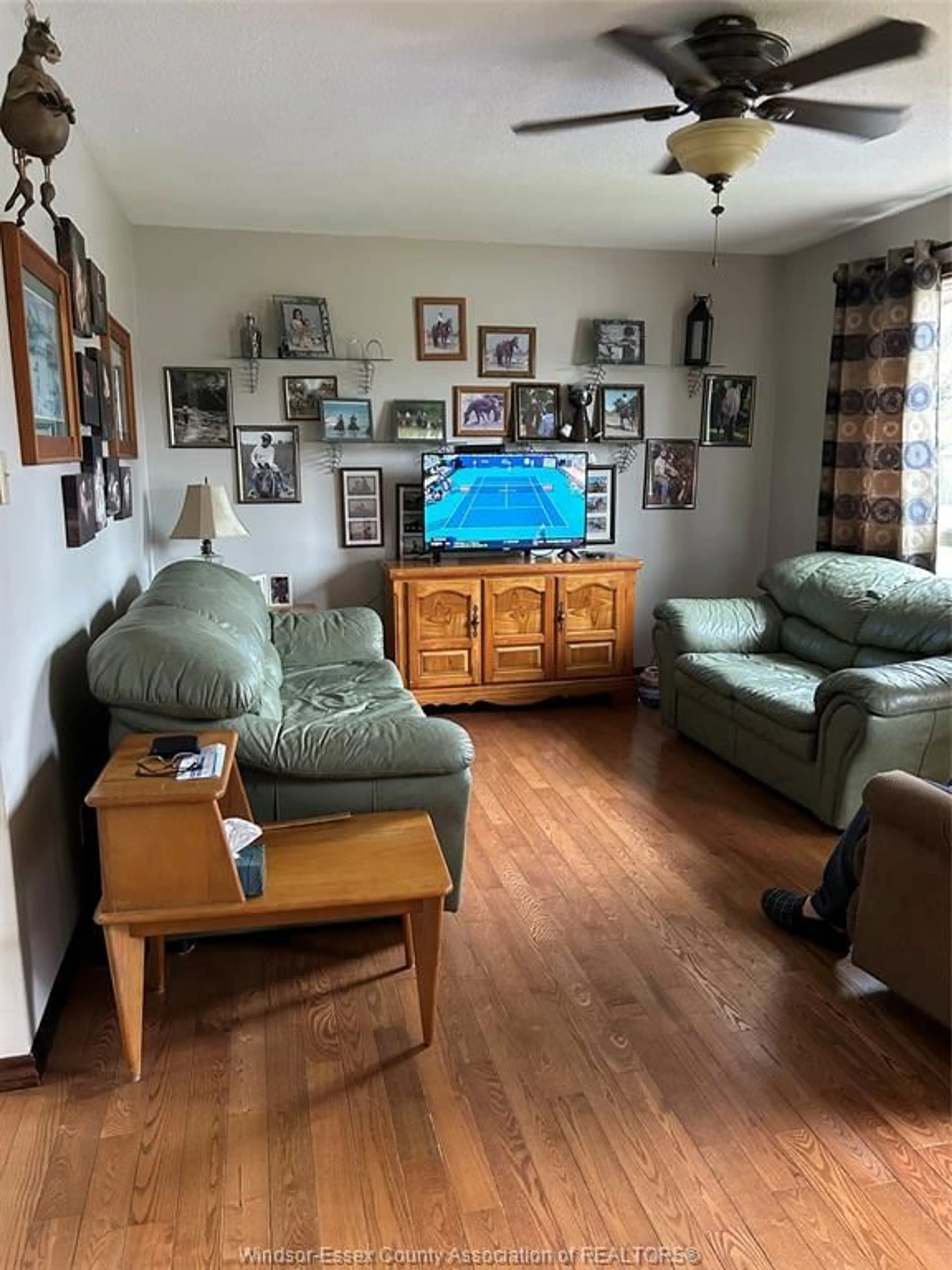 Living room with furniture, unknown for 45 ARTHUR St, Harrow Ontario N0R 1G0