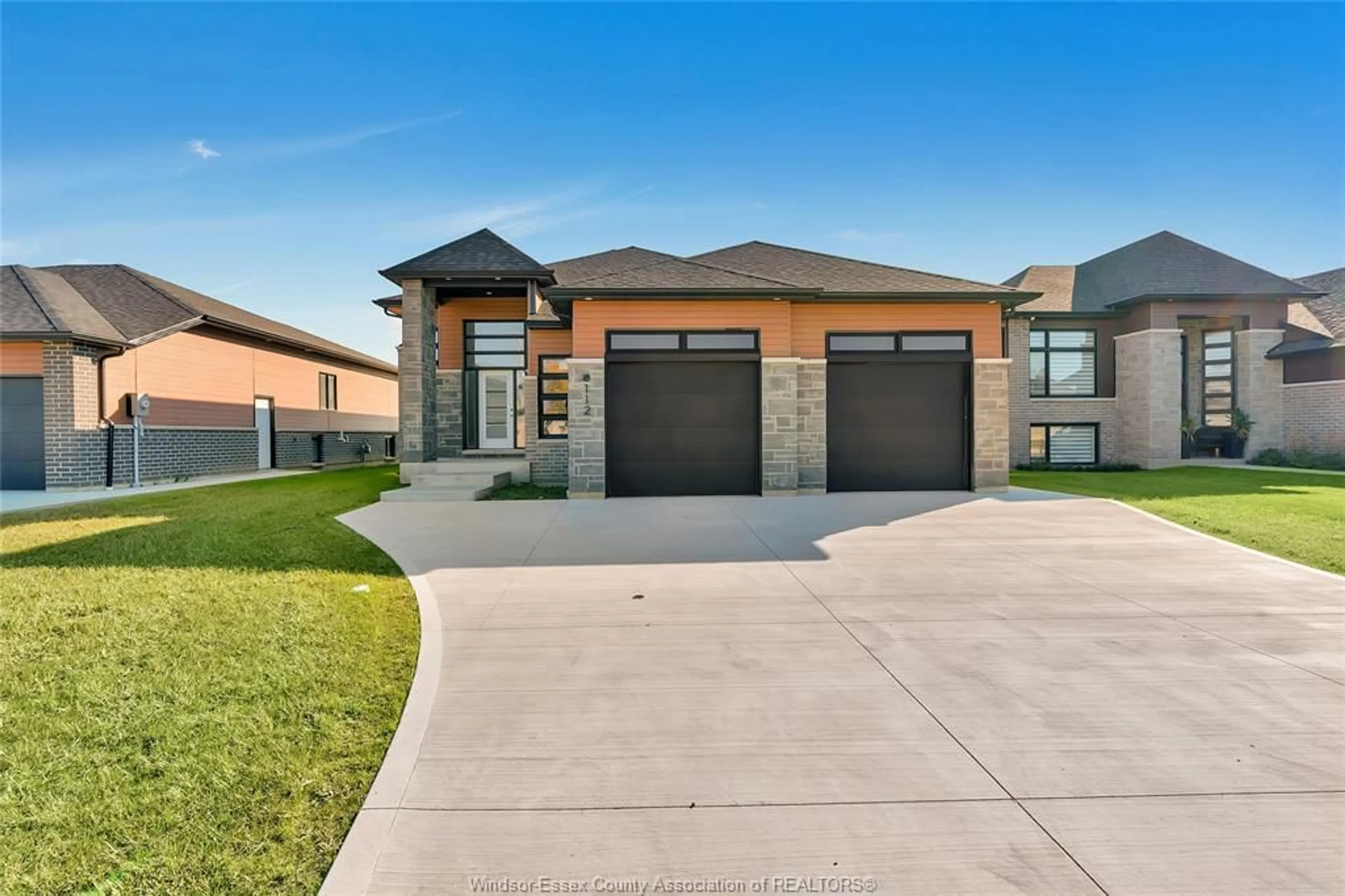 Home with brick exterior material, street for 112 HAZEL CRES, Kingsville Ontario N9Y 0A9