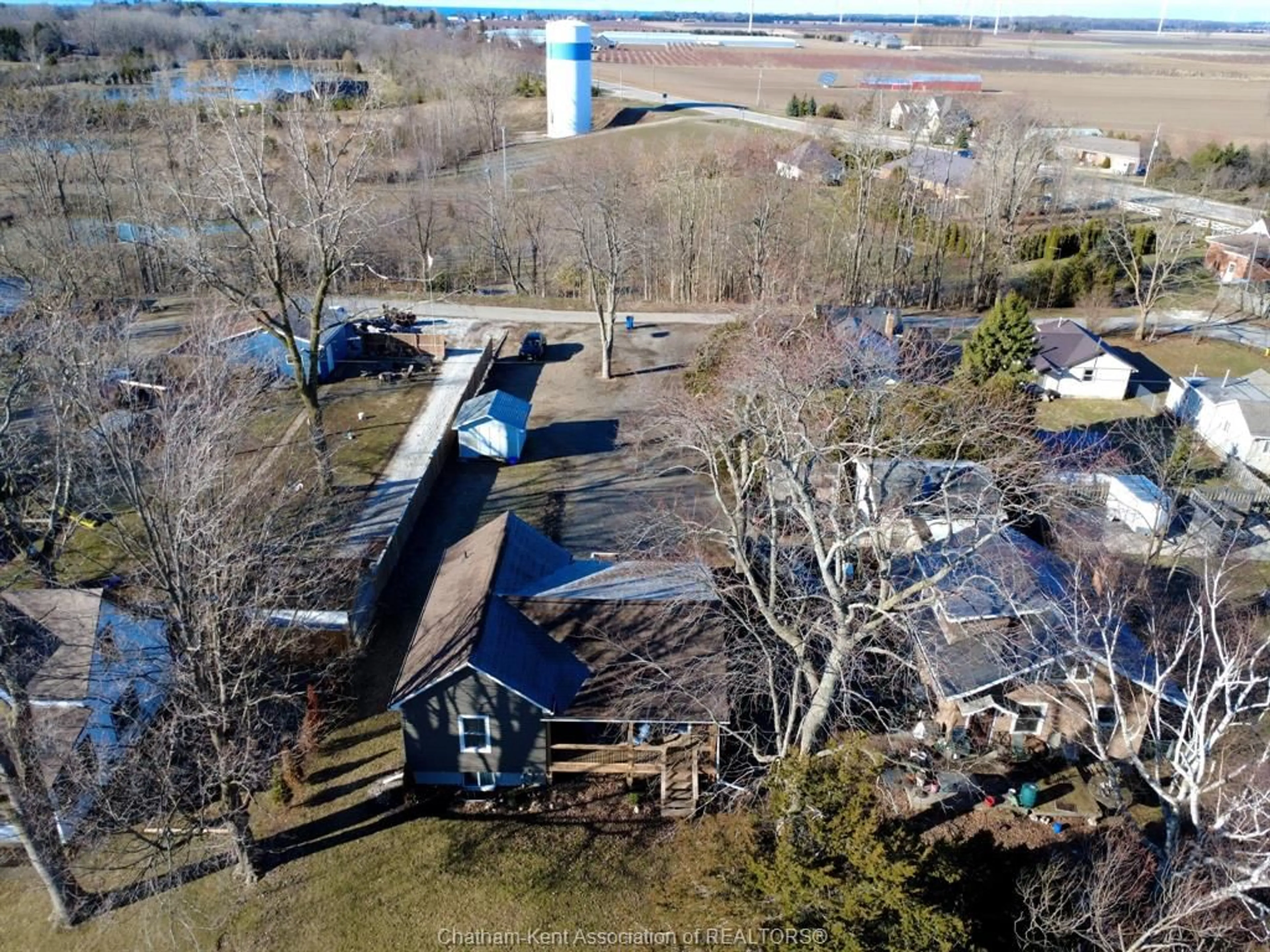 A pic from outside/outdoor area/front of a property/back of a property/a pic from drone, unknown for 8568 Nancy St, Cedar Springs Ontario N0P 1E0