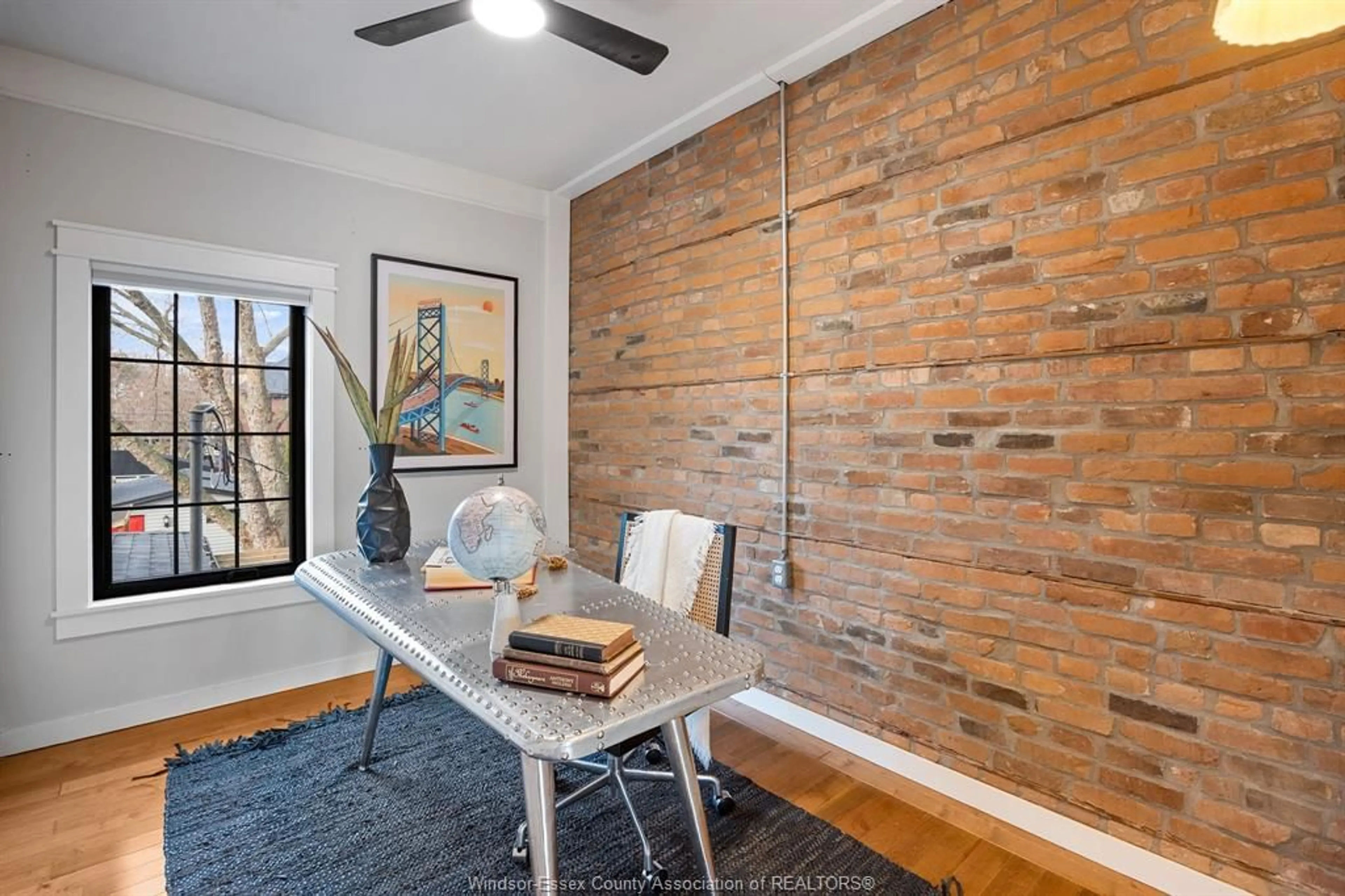 Unknown for 817 MONMOUTH, Windsor Ontario N8Y 3L5