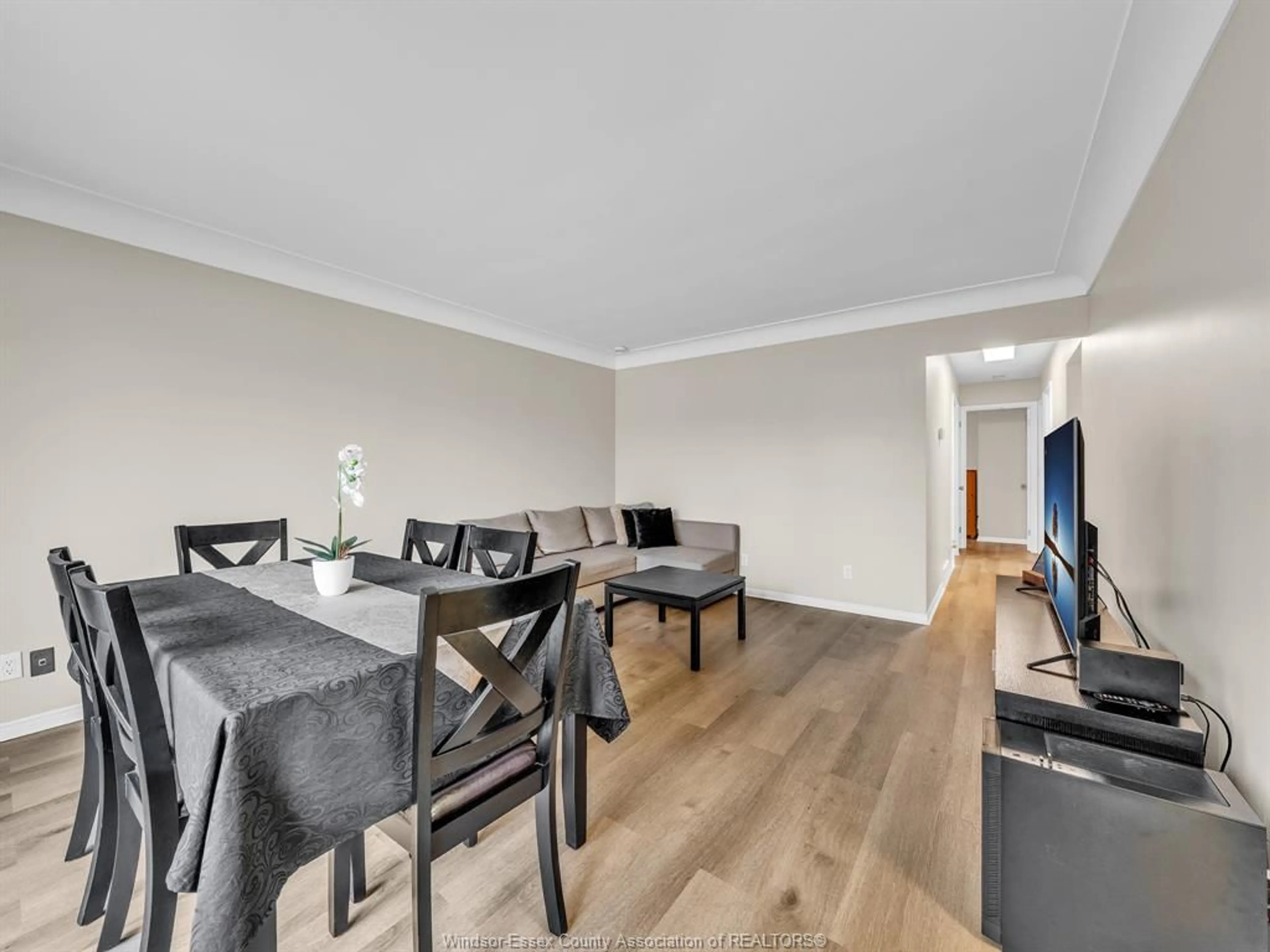 Unknown for 1290 MATTHEW BRADY Blvd, Windsor Ontario N8S 3K4