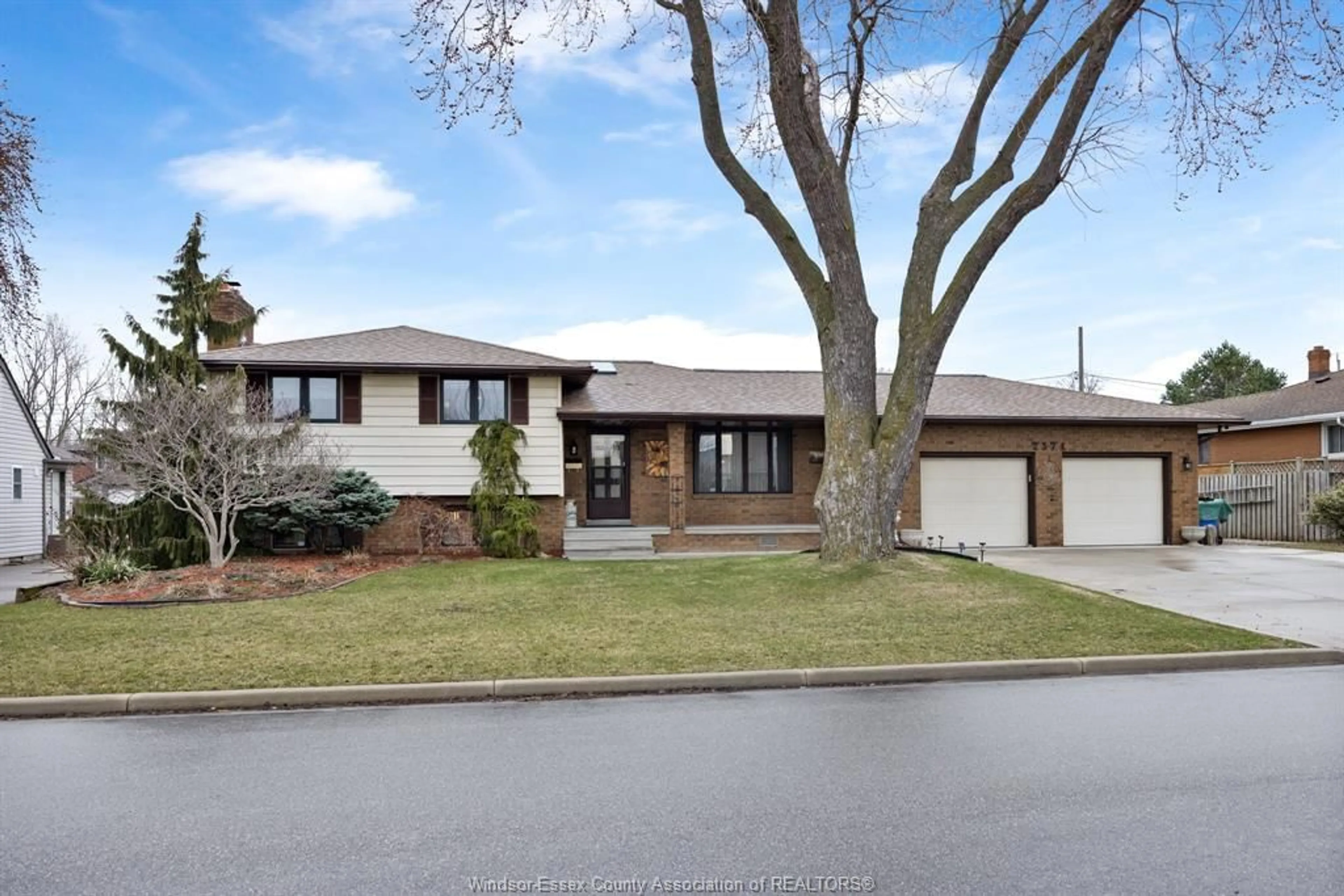 Home with brick exterior material, street for 2374 RANDOLPH Ave, Windsor Ontario N8E 3X4