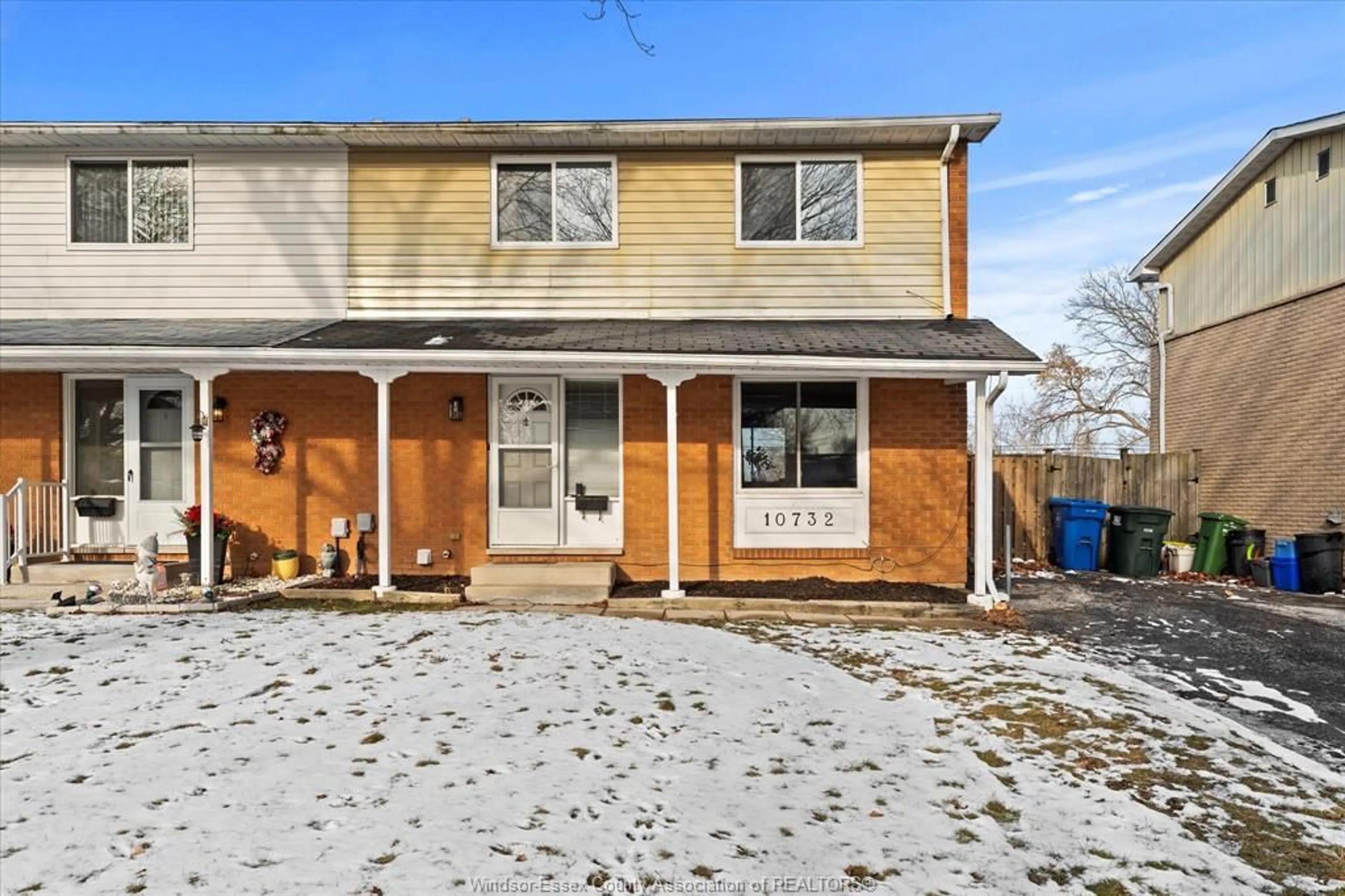 Unknown for 10732 ATWATER Cres, Windsor Ontario N8R 1N6